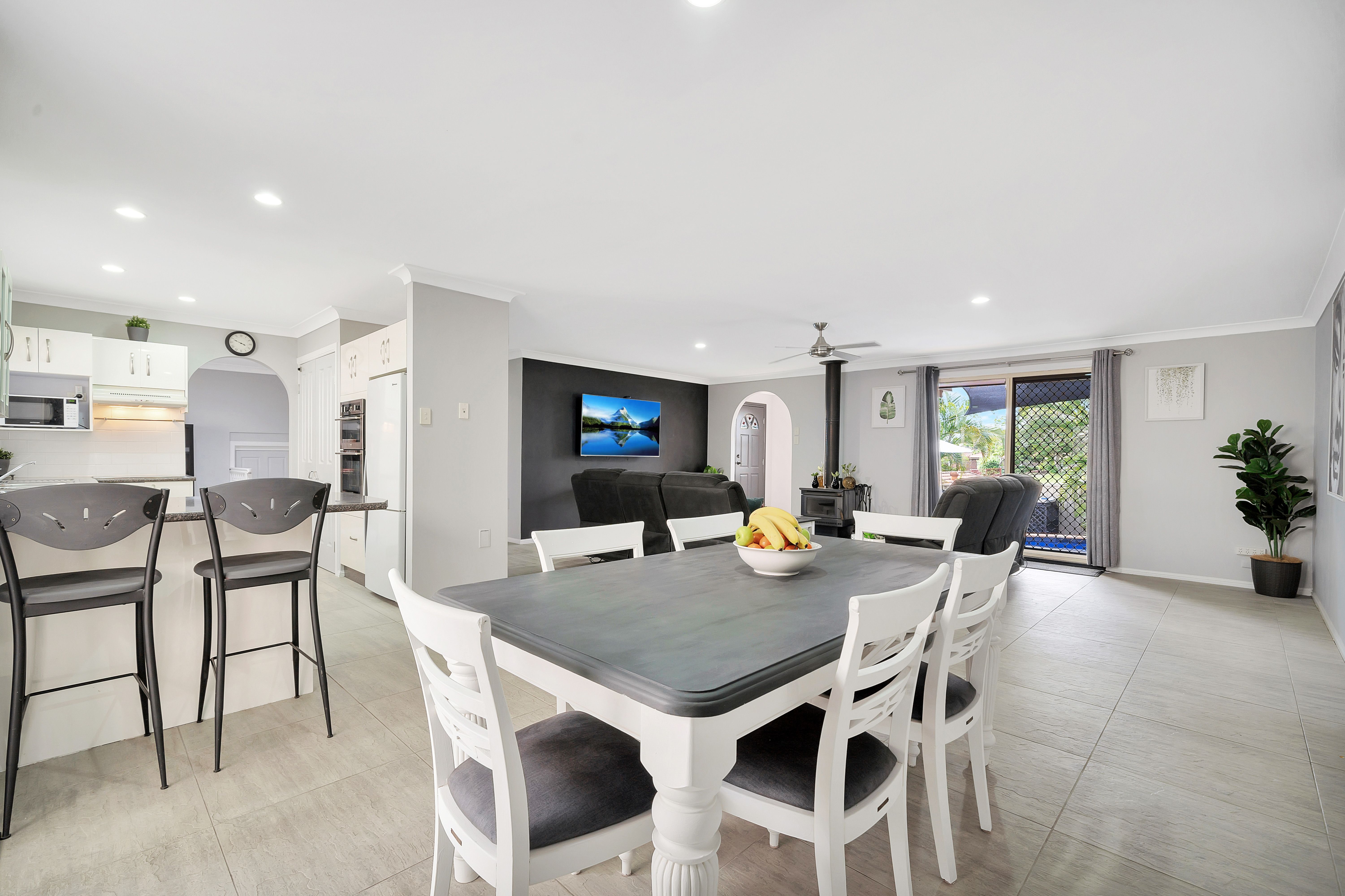 41 Leighton Drive, Edens Landing, QLD 4207