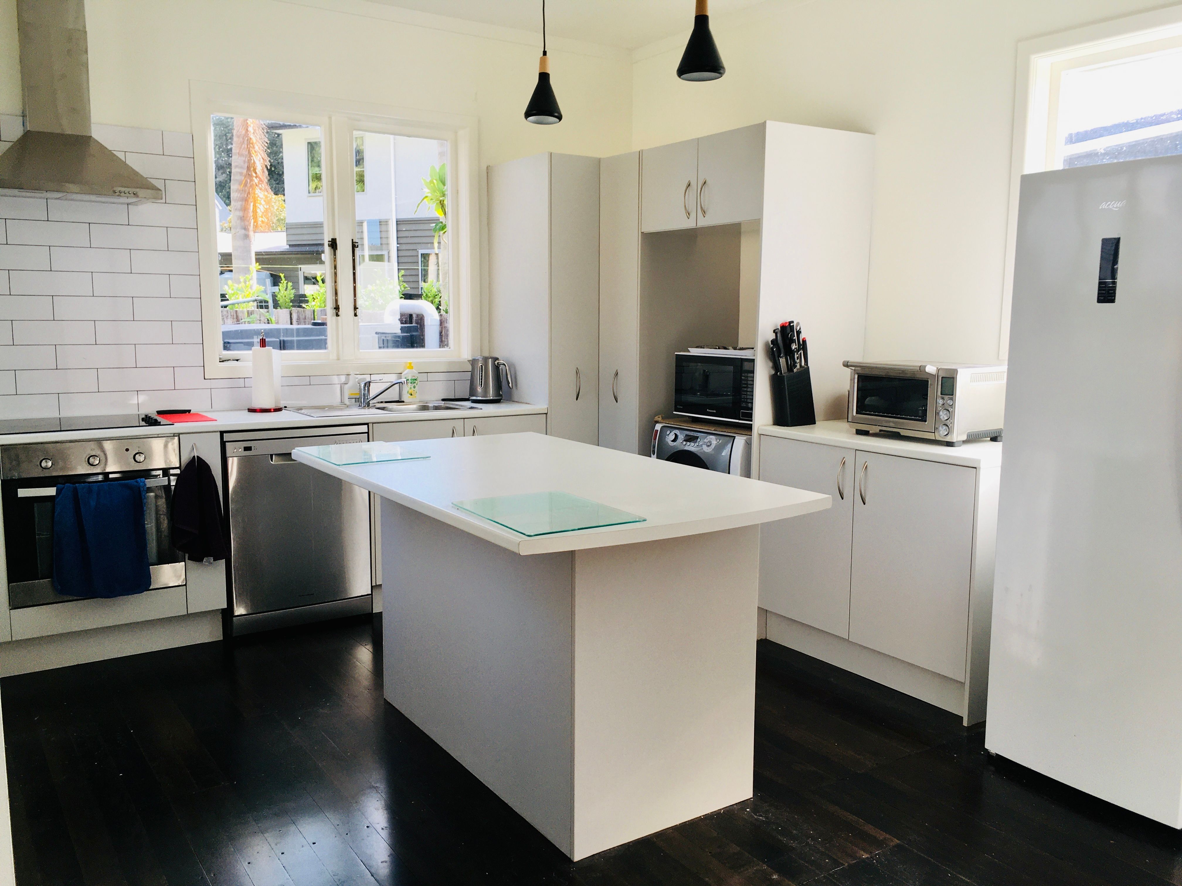 15 Greenwoods Close, Titirangi, Waitakere City