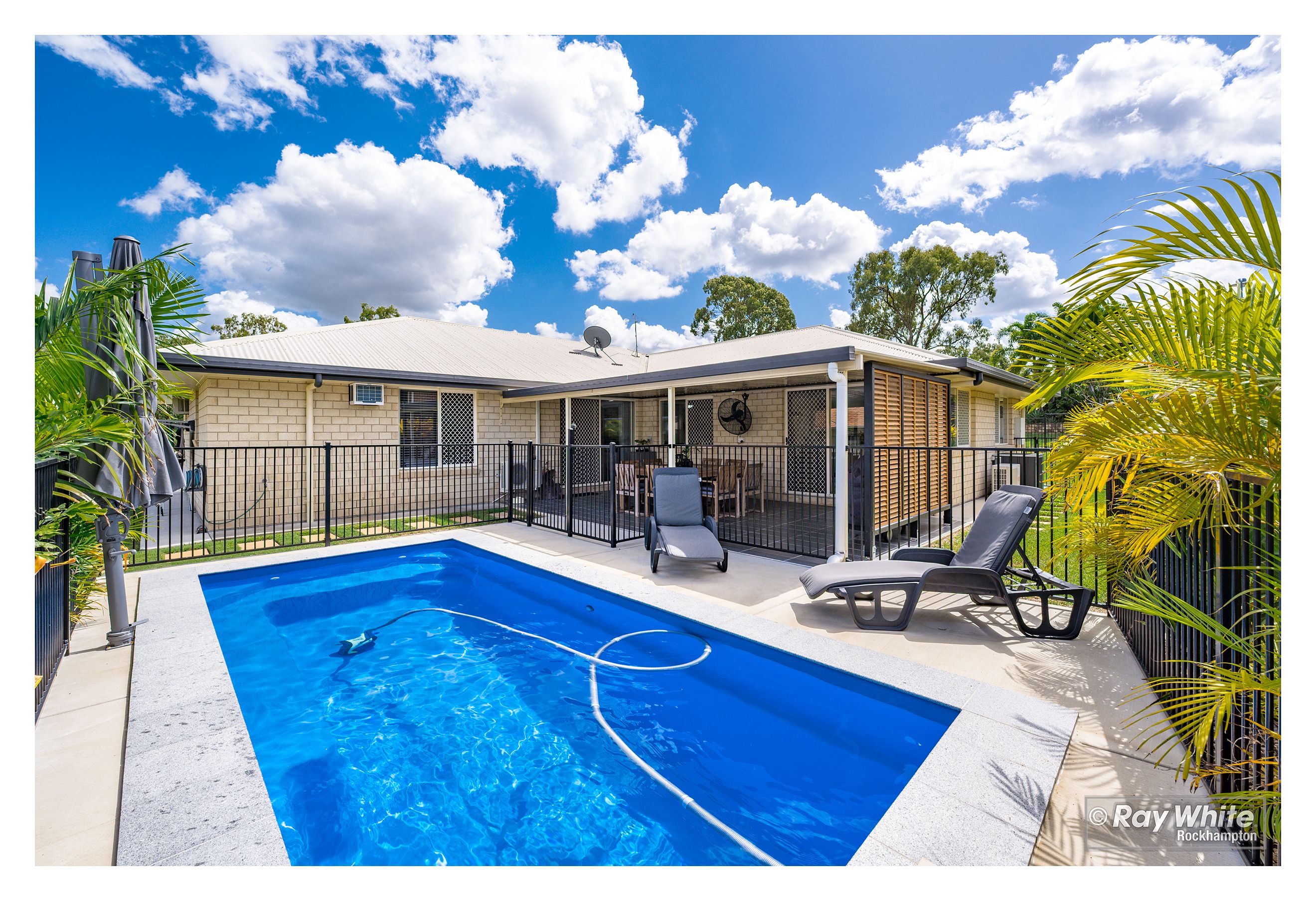 40 Peppermint Drive, Kawana, QLD 4701