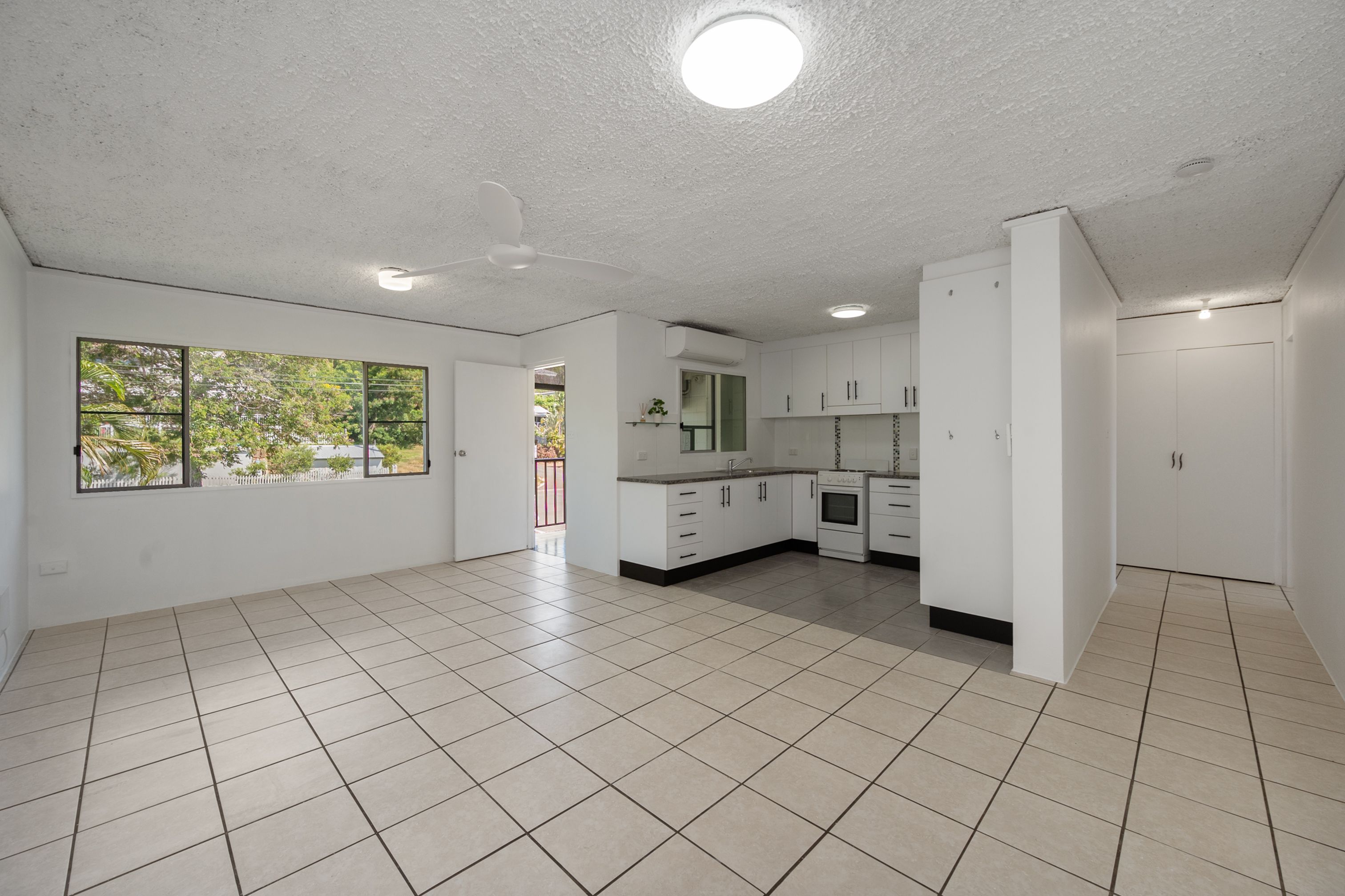 8/1 Burke Street, North Ward, QLD 4810