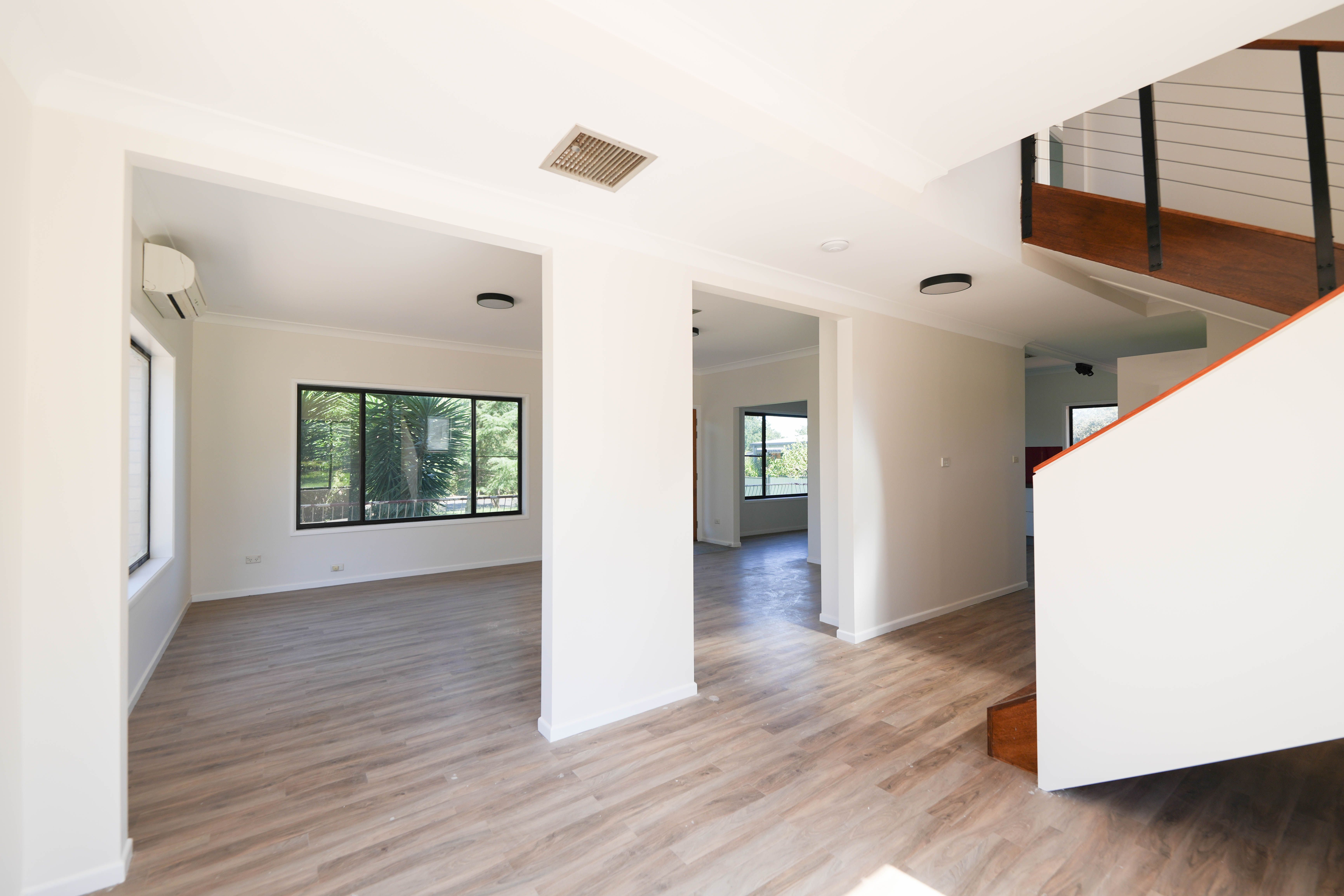 10 Bowditch Crescent — photo 6 of 17
