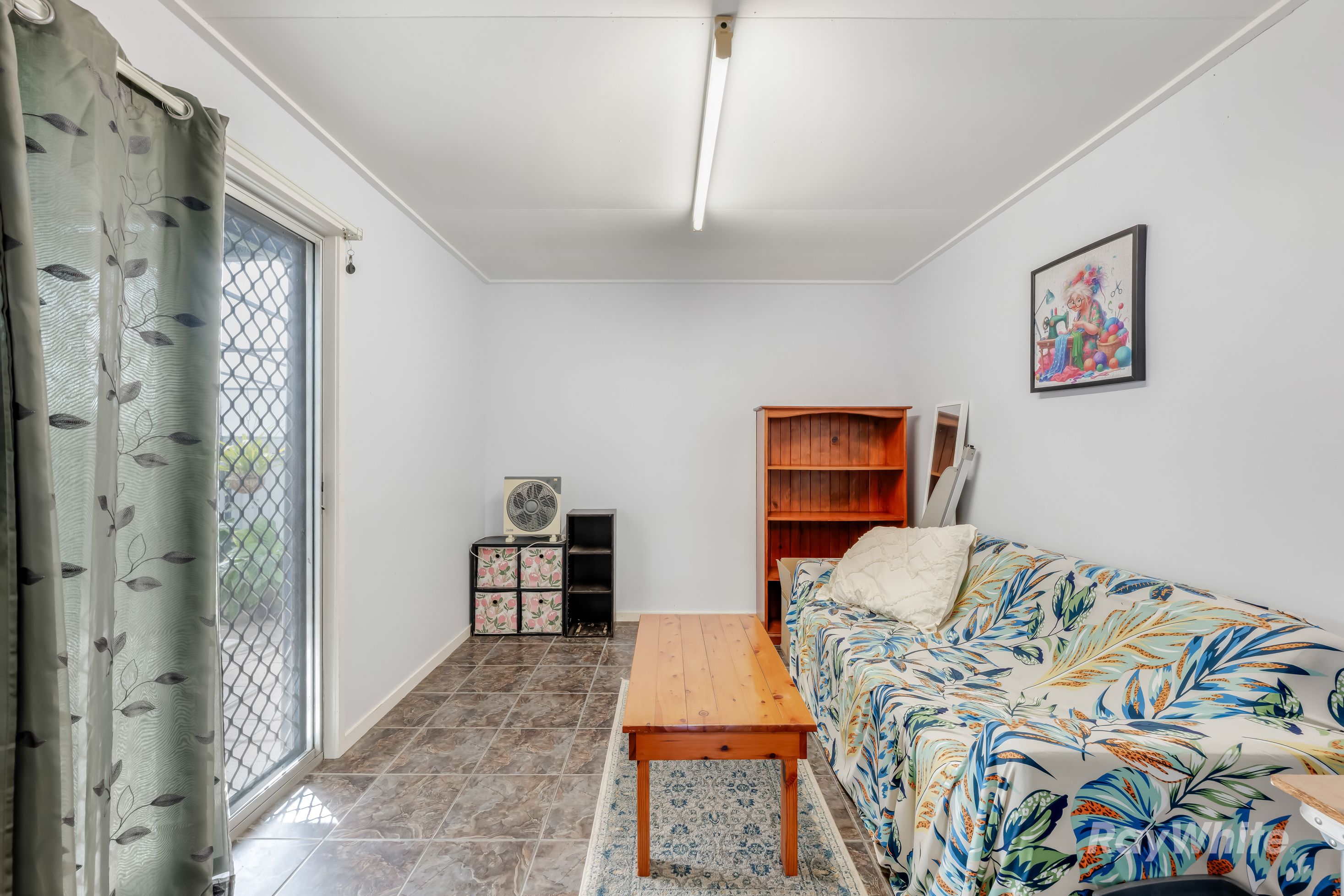 8 George Street — photo 20 of 30