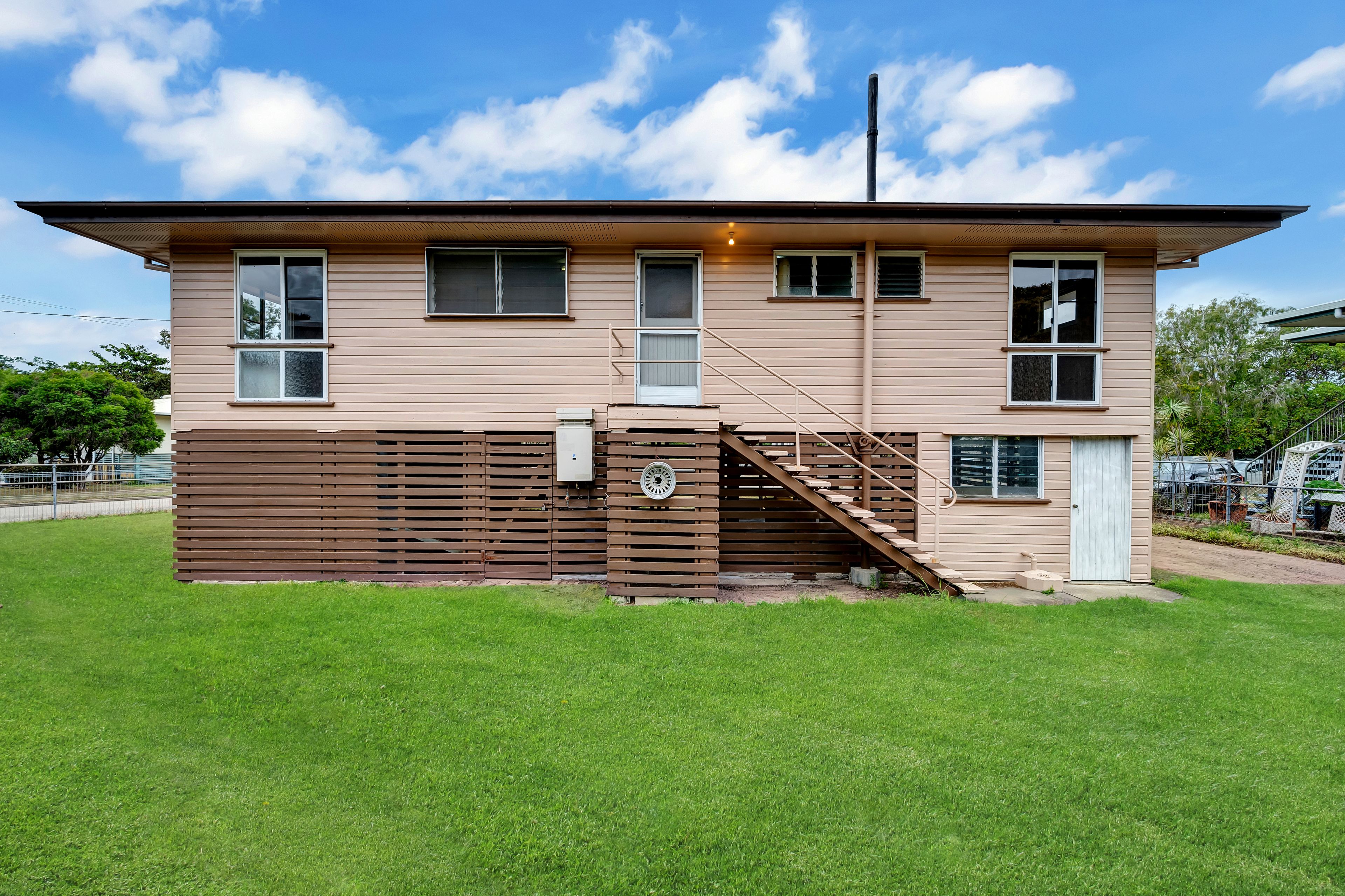 10 Balonne Drive, Wulguru, QLD 4811