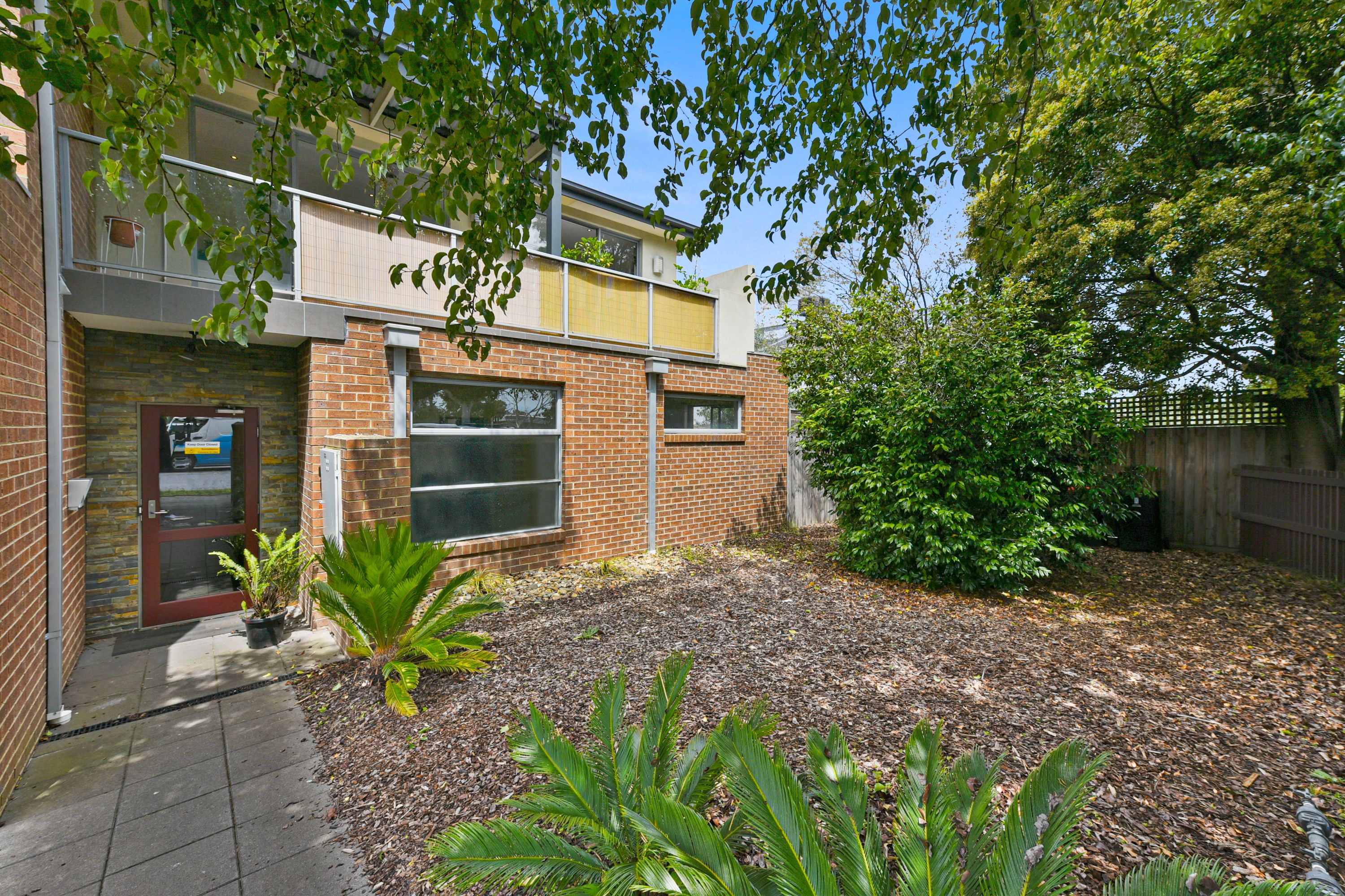 2 Clarinda Road, Clarinda VIC 3169