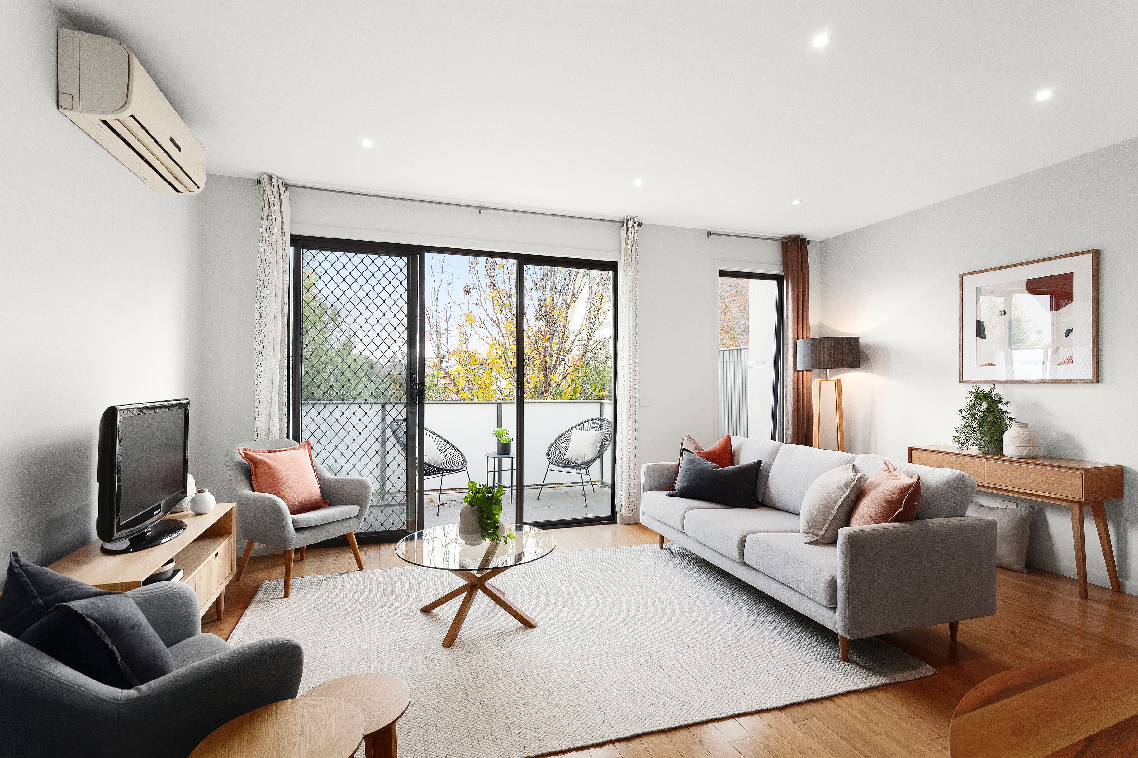 8/250 Neerim Road, Carnegie, VIC 3163