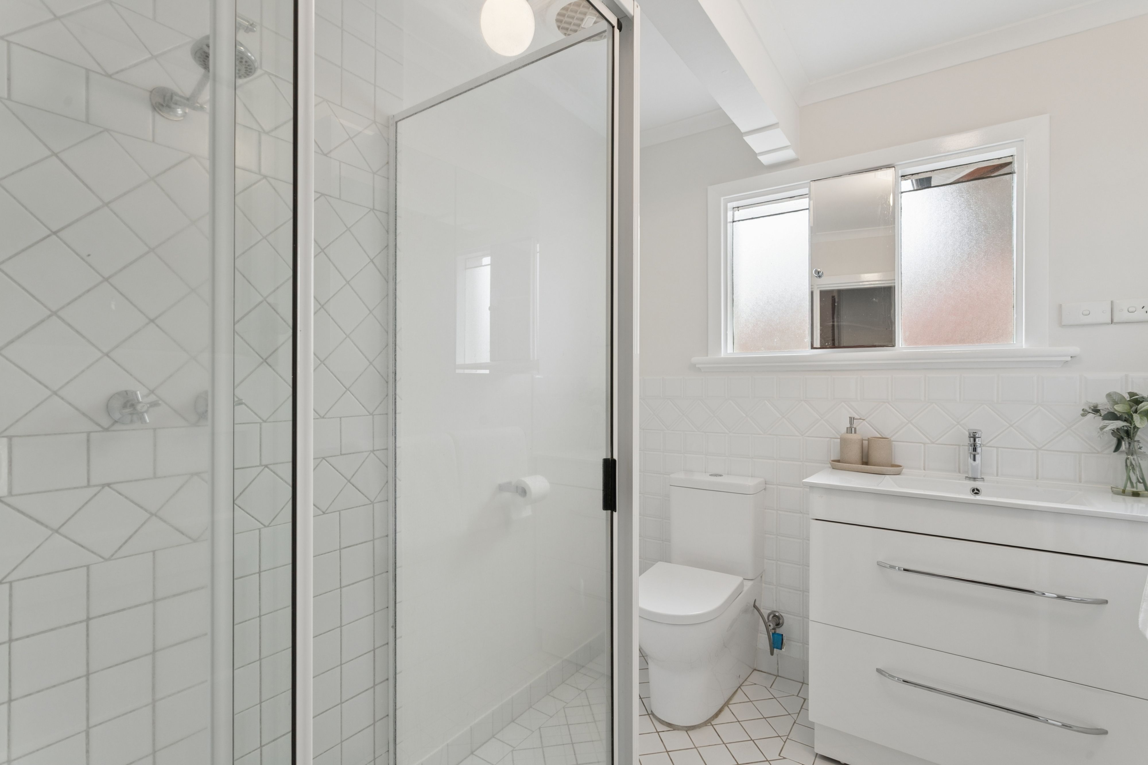 35 Williams Road — photo 9 of 27
