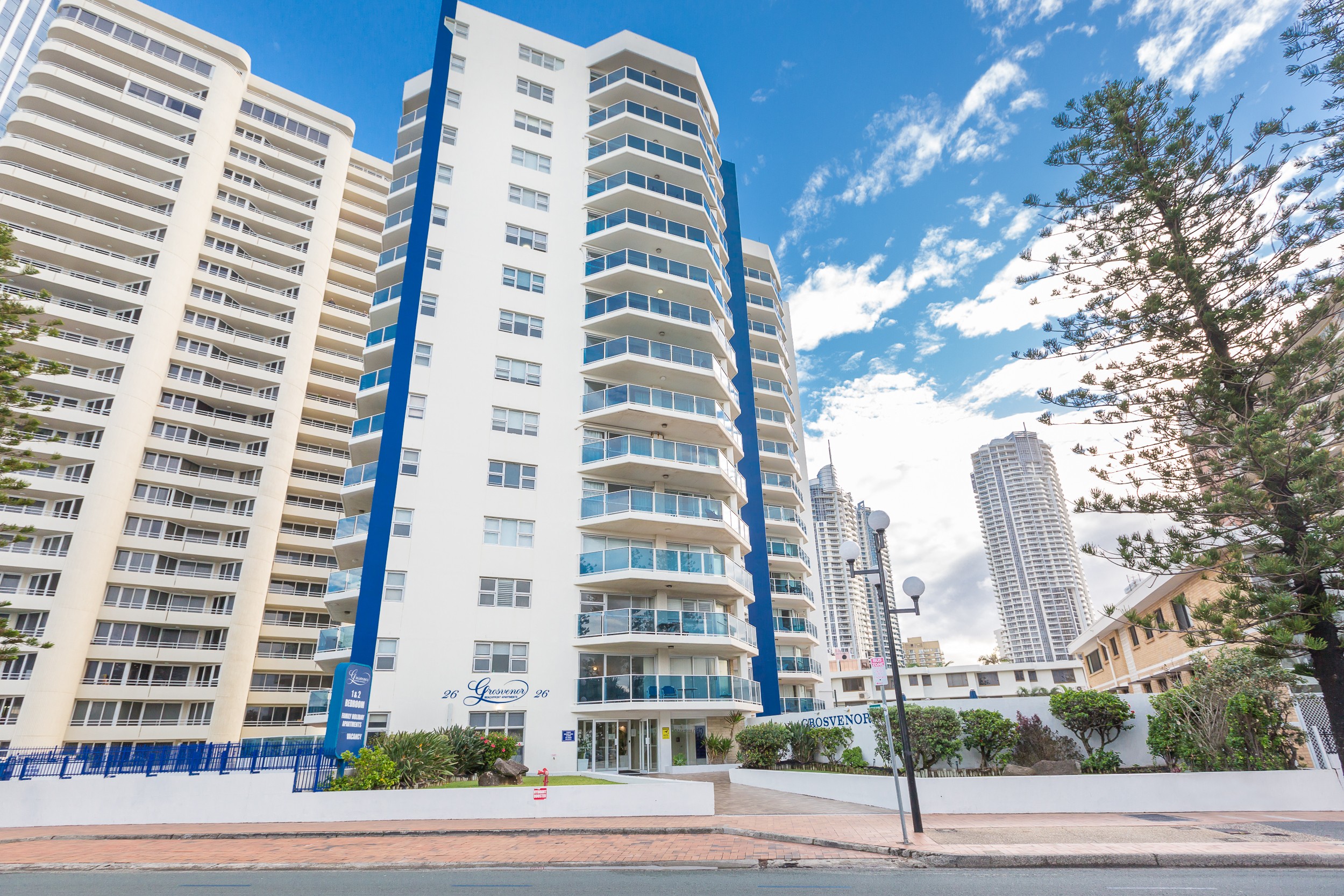 2/26 The Esplanade, Surfers Paradise, QLD 4217