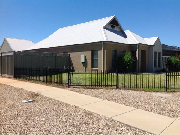 17 James Street, Echuca, VIC 3564