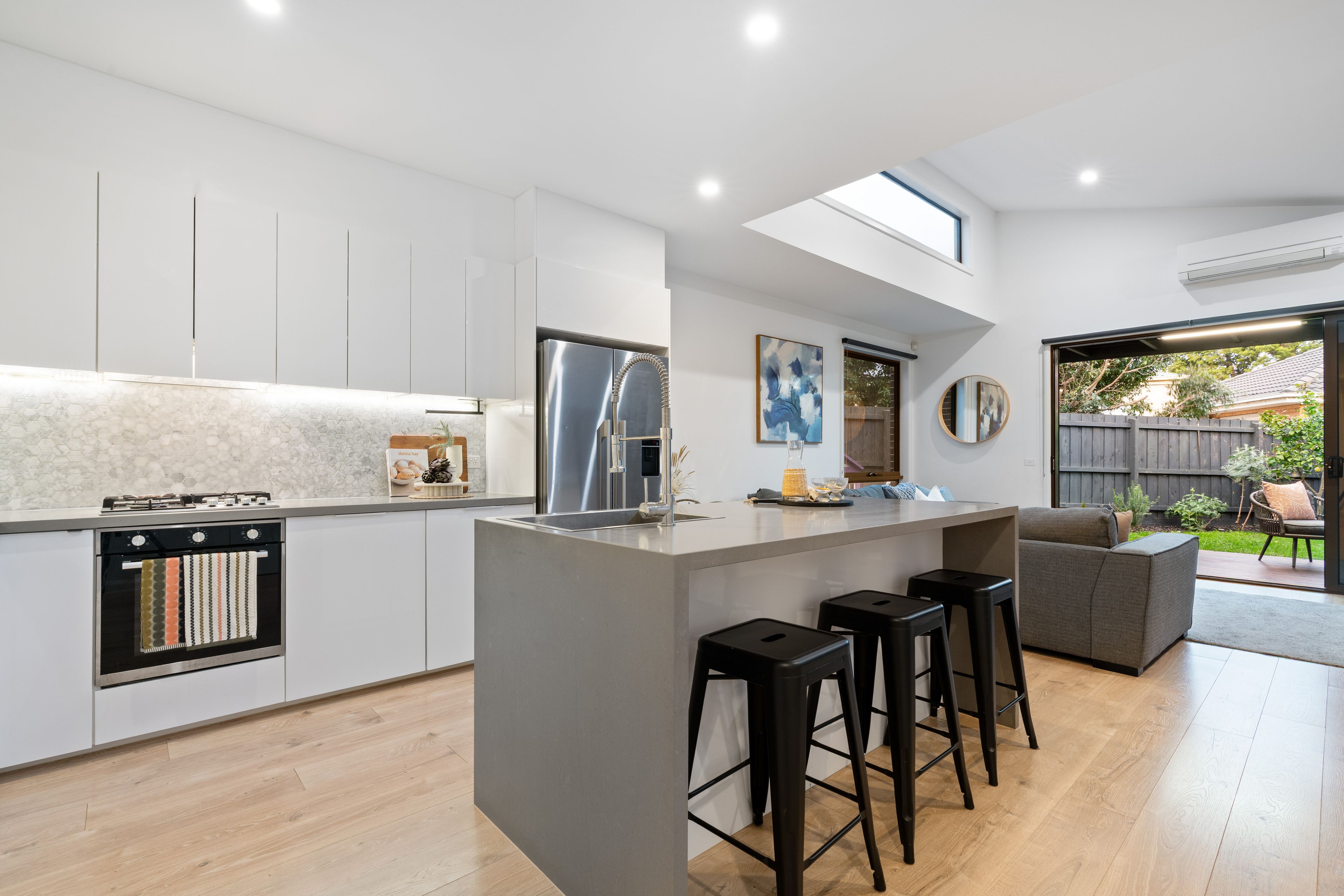 2/6 Stawell Street, Seaford, VIC 3198