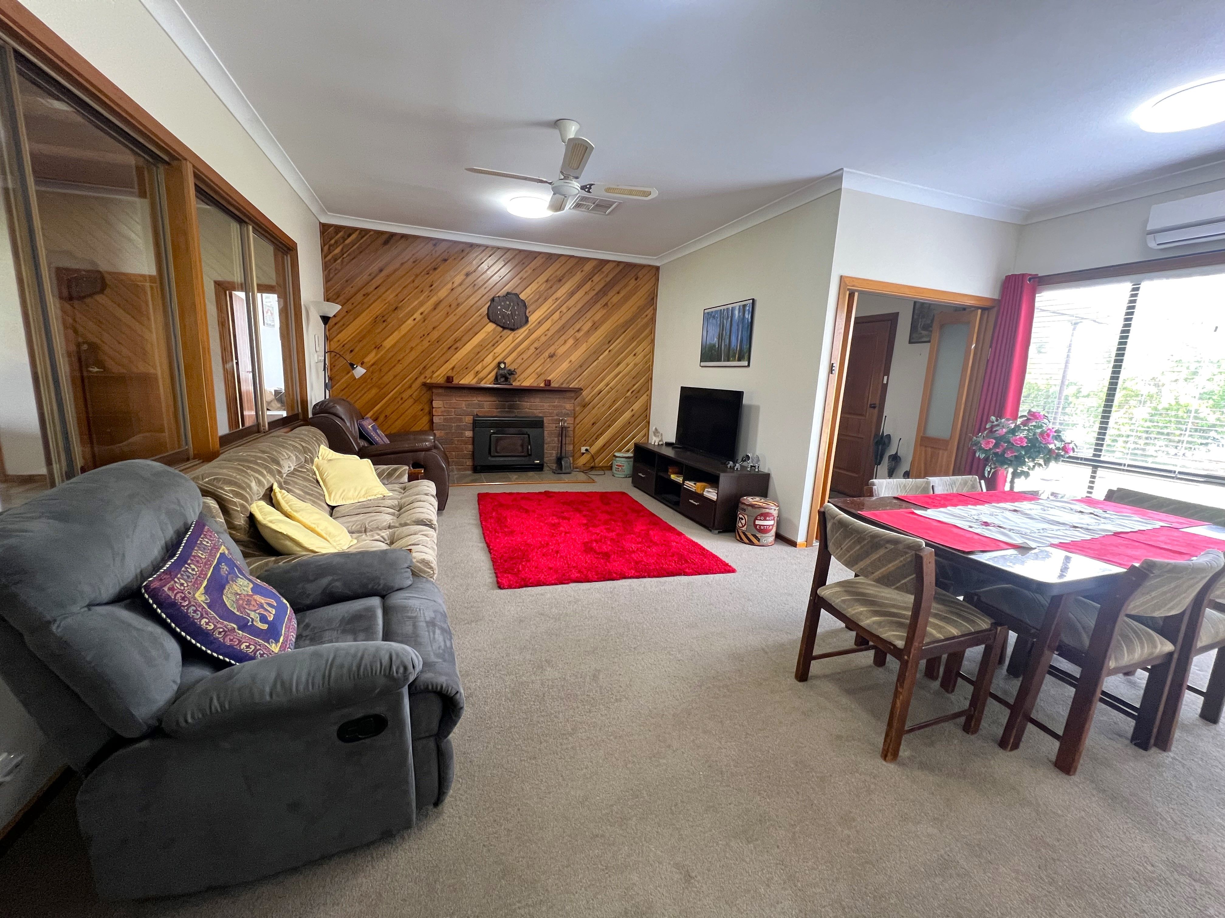 95 Crispe Street, Deniliquin, NSW 2710