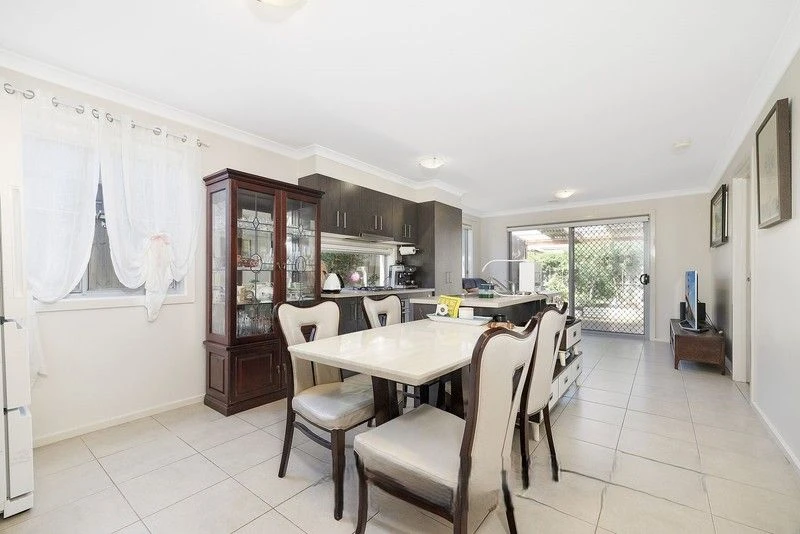 12 Shaheen Court, HARKNESS, VIC 3337