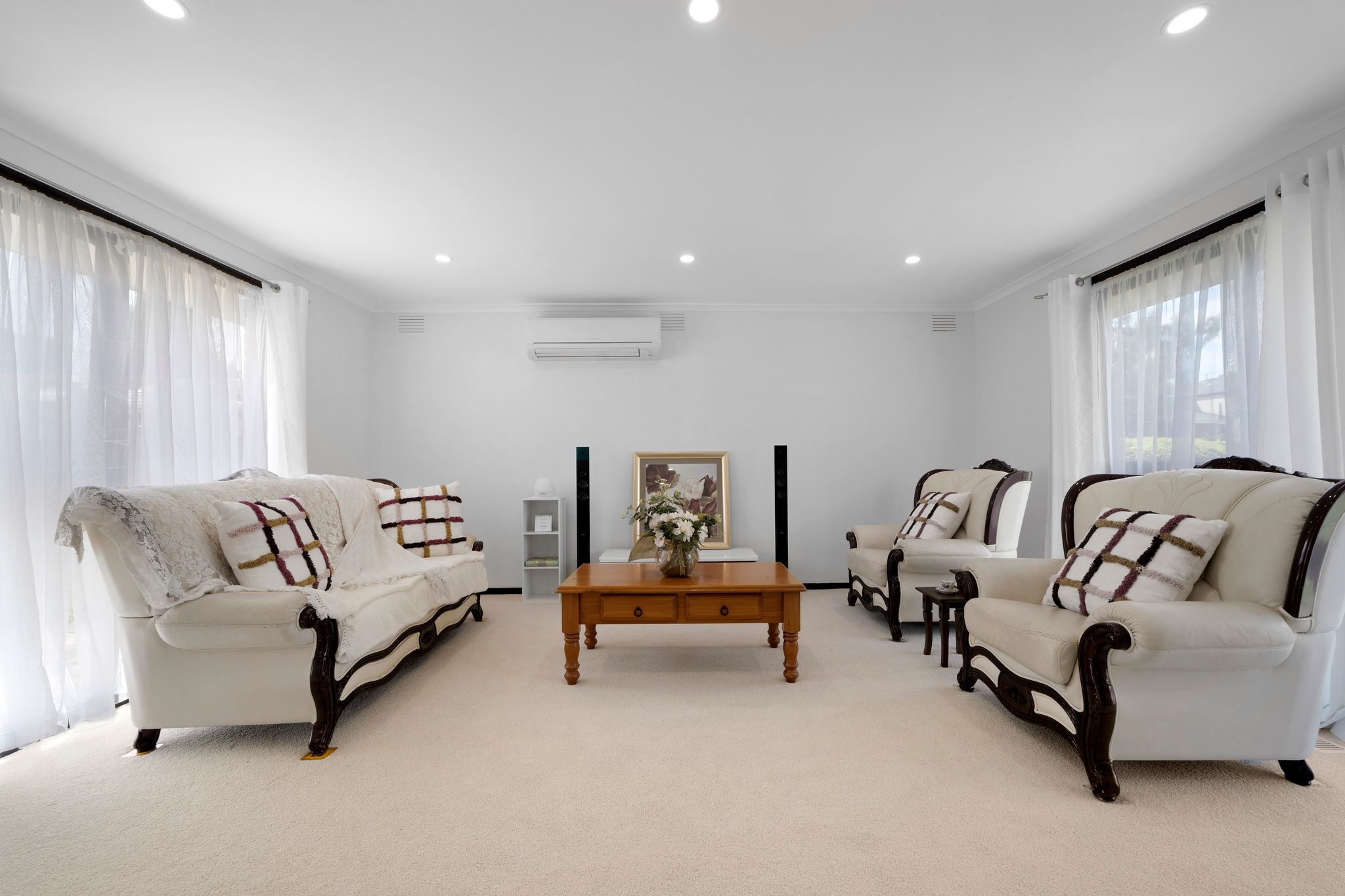 24 Avoca Way — photo 2 of 22