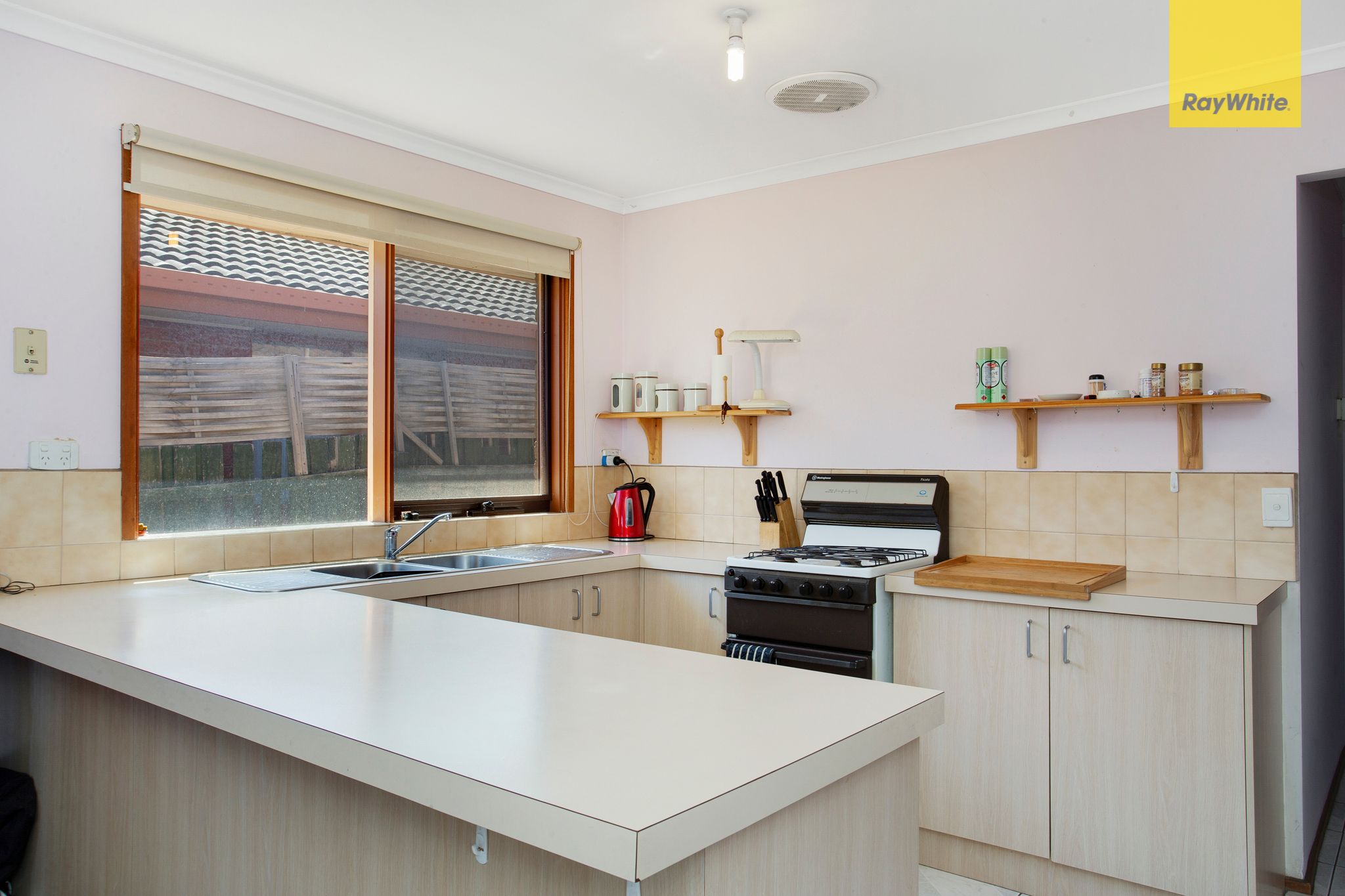 9 Young Court, Delahey, VIC 3037