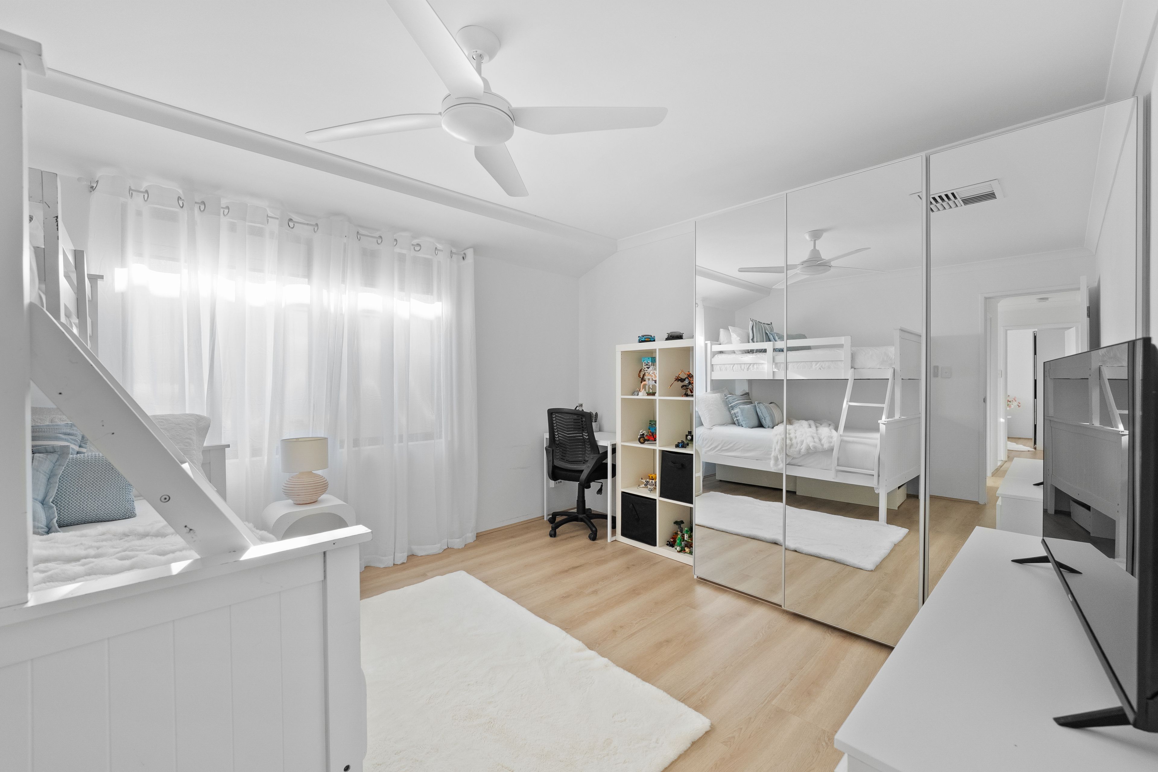 48 Baroness Road — photo 18 of 30