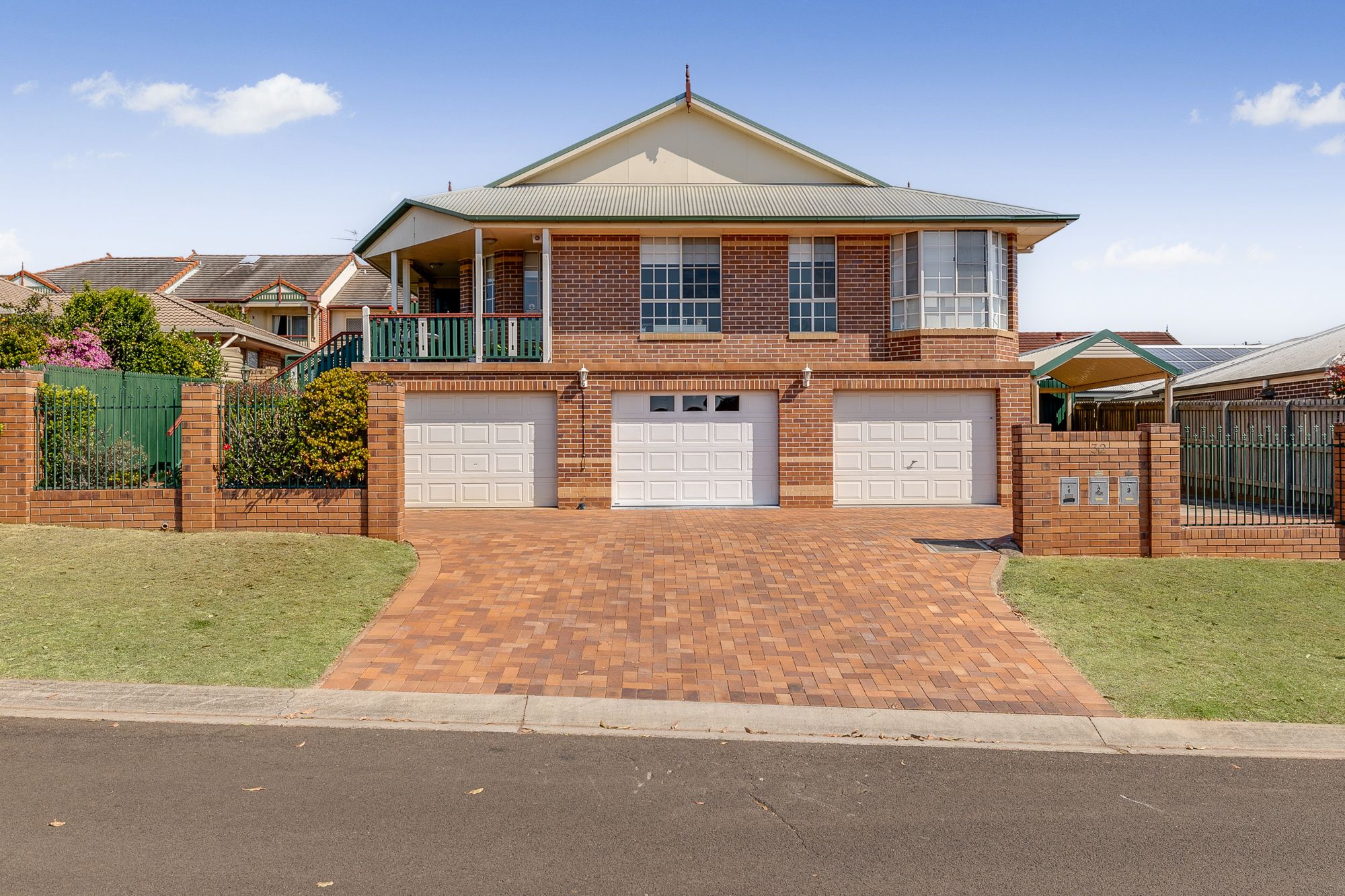 2/32 Jull Drive — photo from Ray White Toowoomba