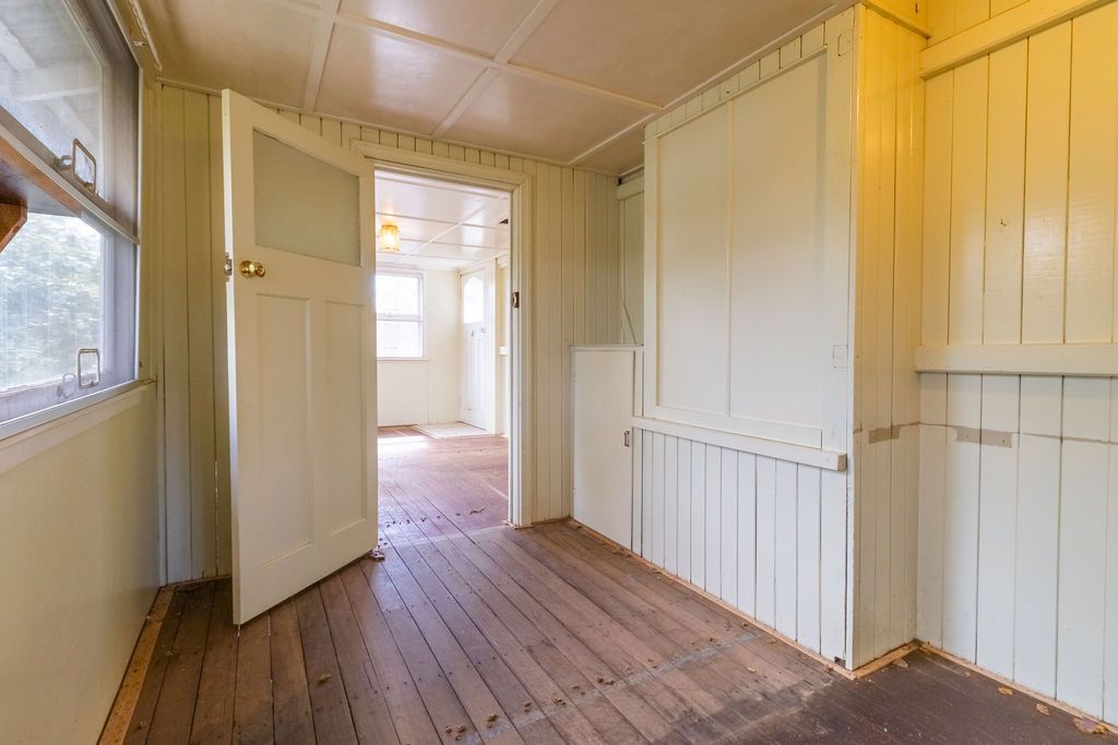 9 Albert Street — photo 13 of 27