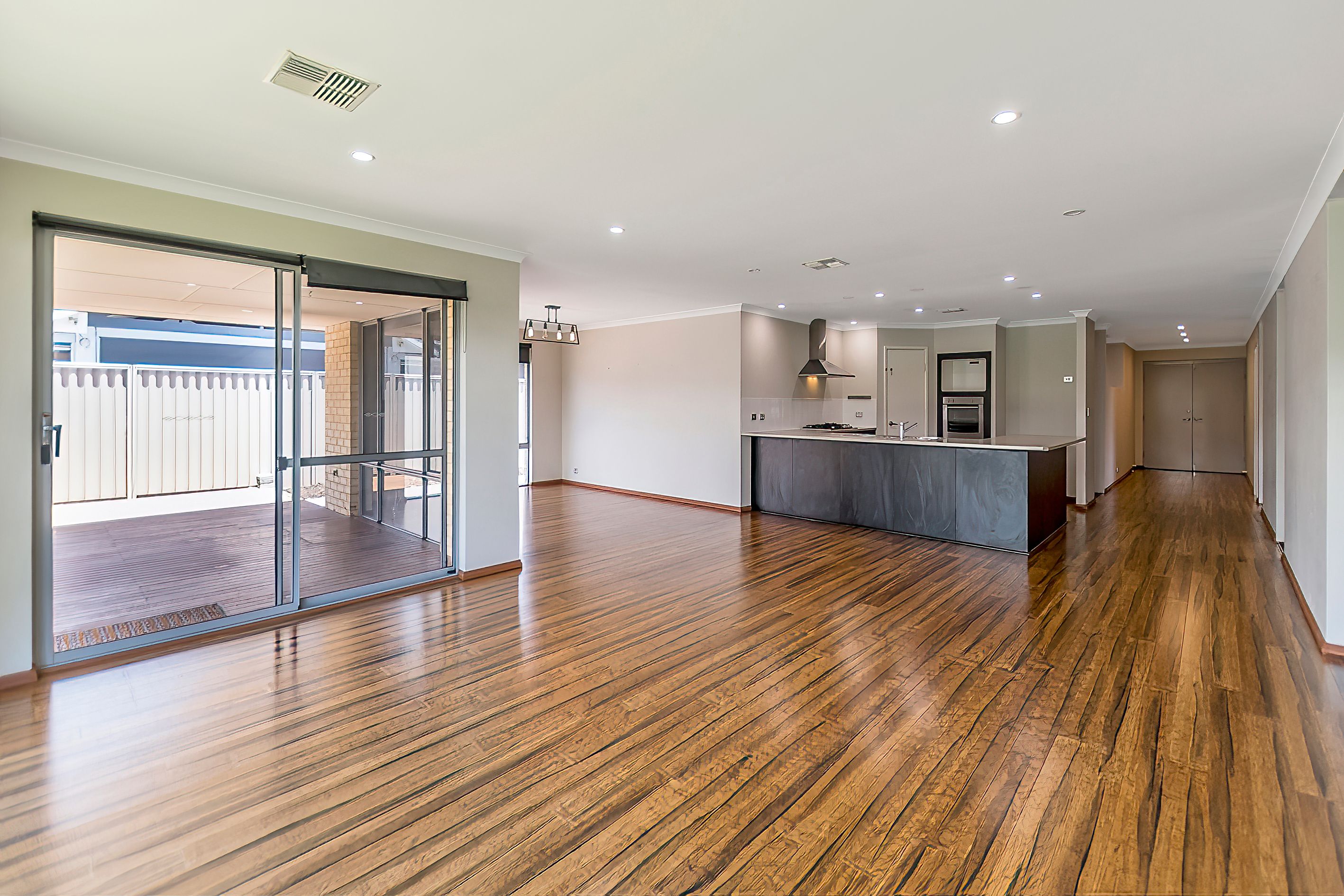 16 Jutland Avenue, Baldivis, WA 6171