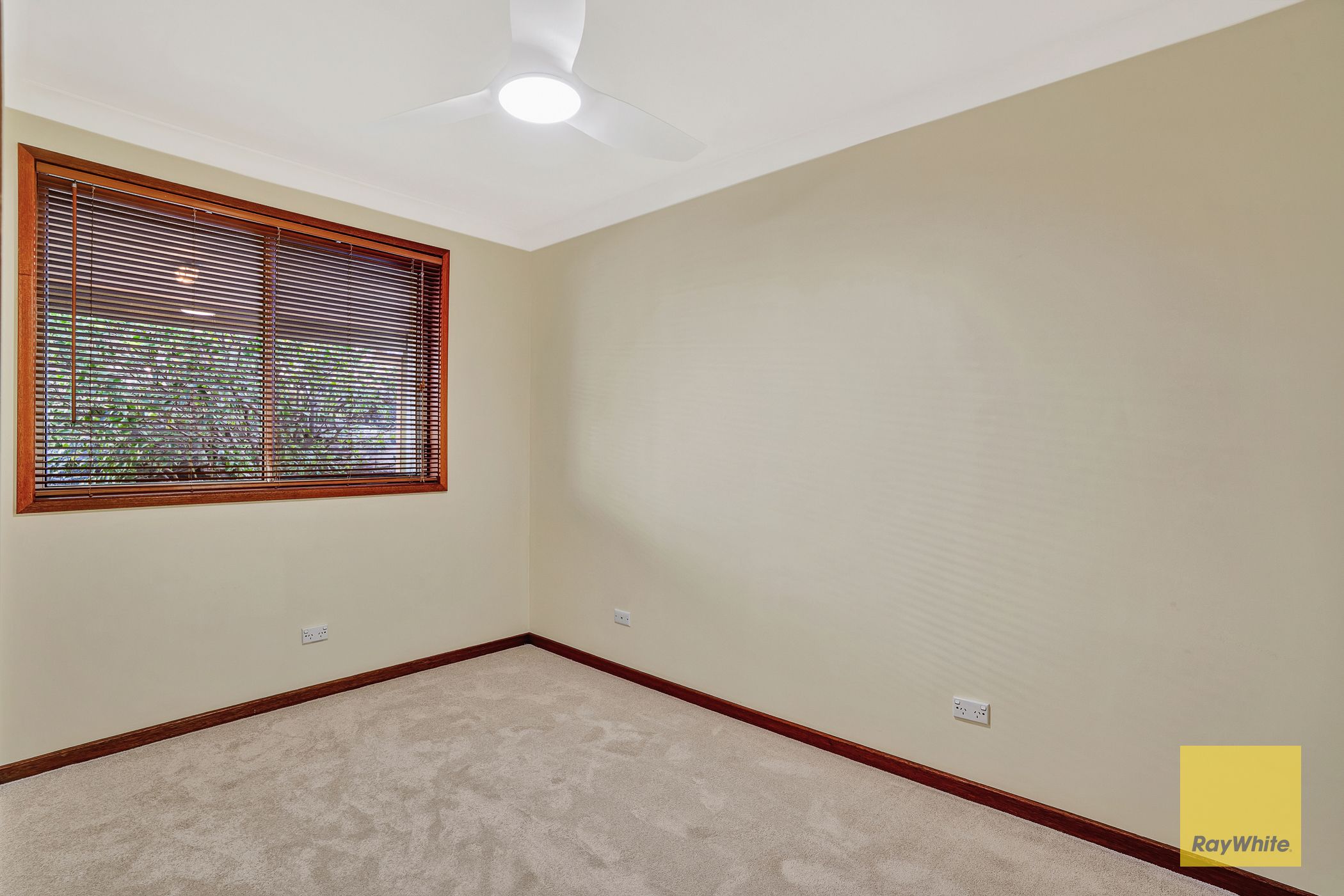 16 The Sanctuary — photo 15 of 23