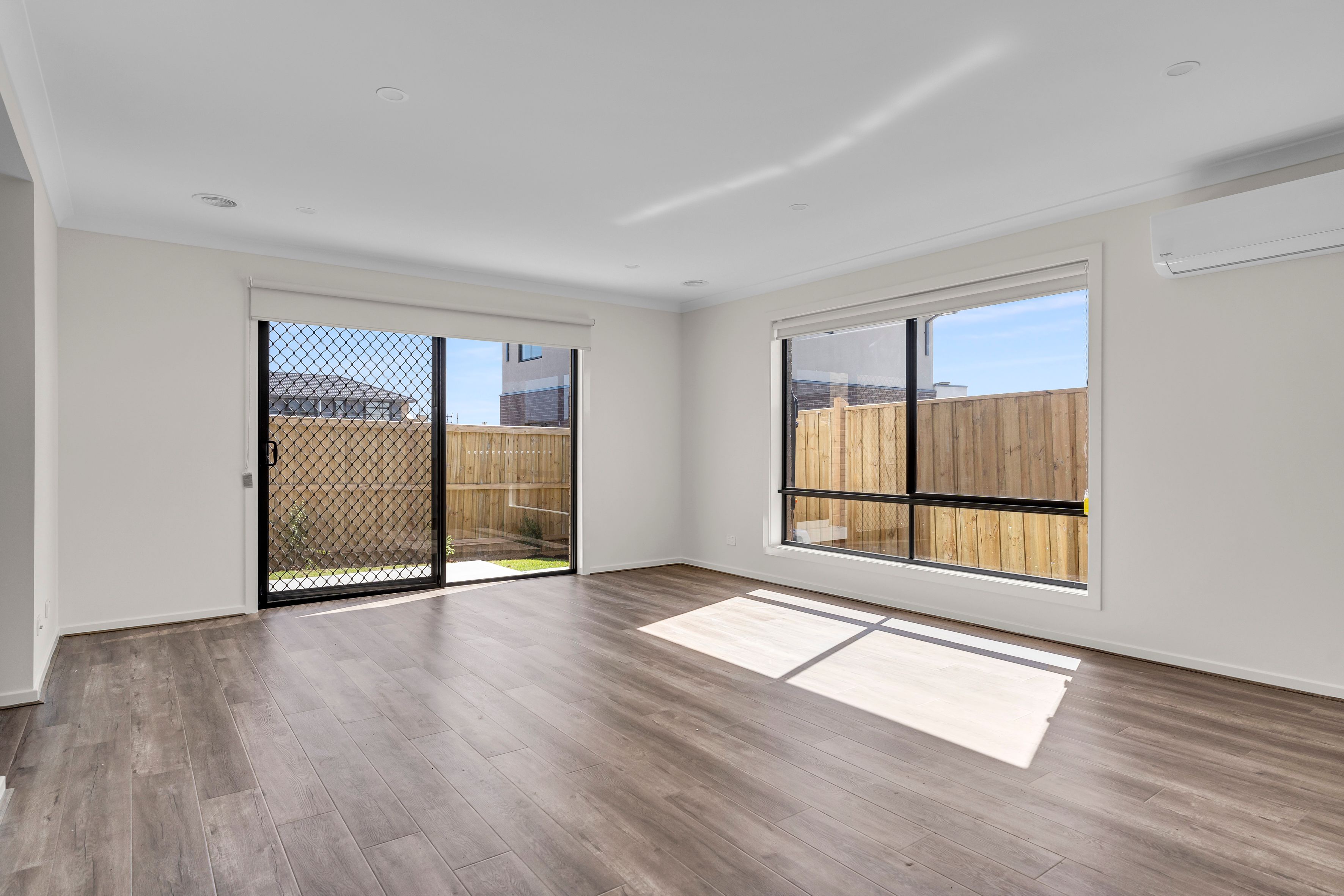 4 Edgemead Rise, Werribee, VIC 3030