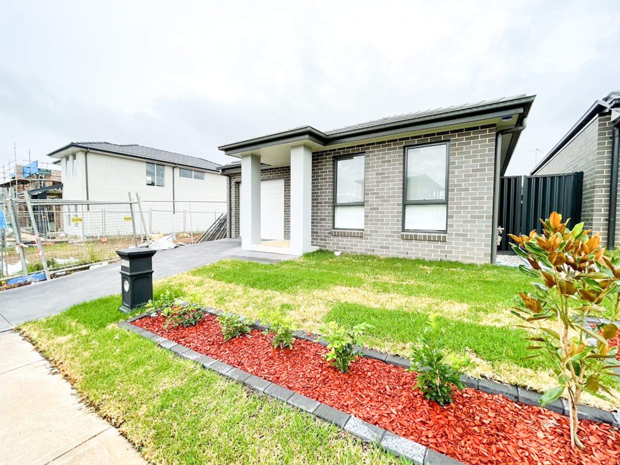 25 Cabbage Gum Avenue, Denham Court, NSW 2565