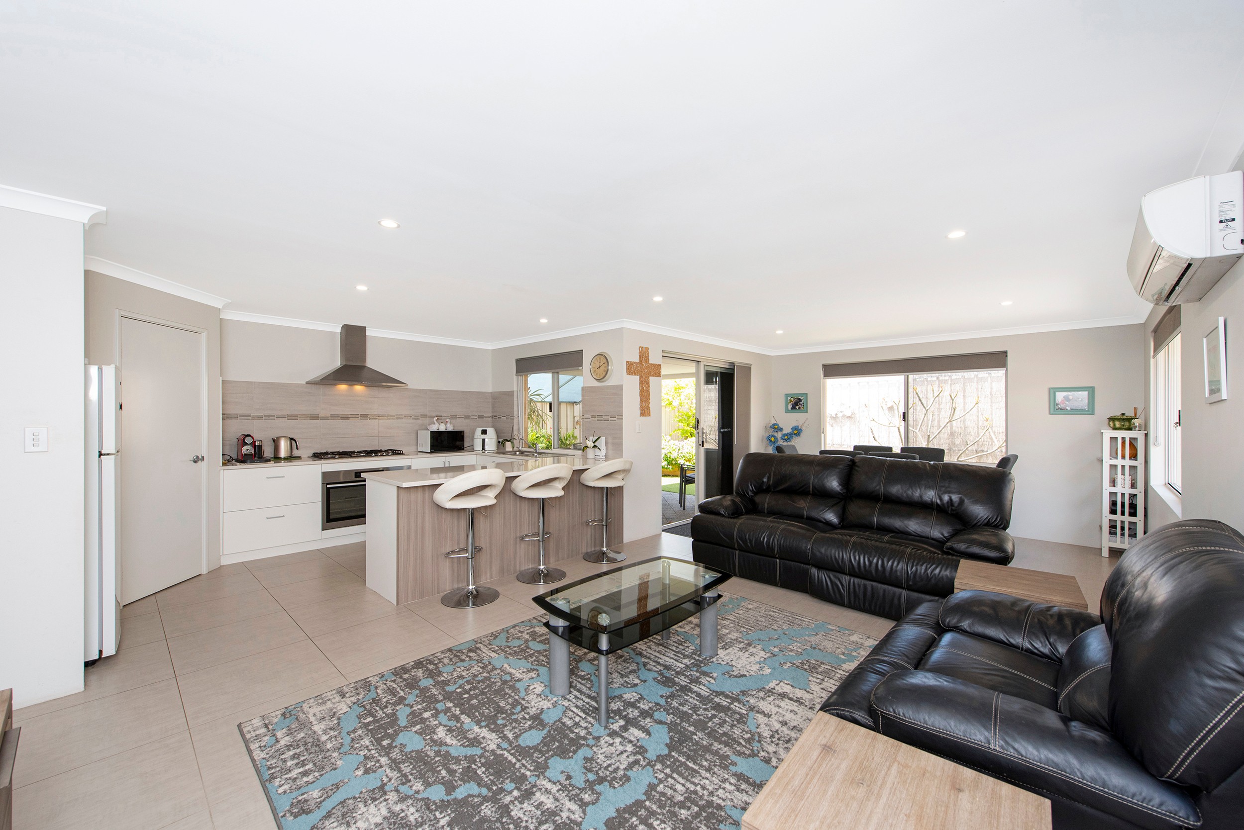 18/19 Malibu Road, Safety Bay, WA 6169
