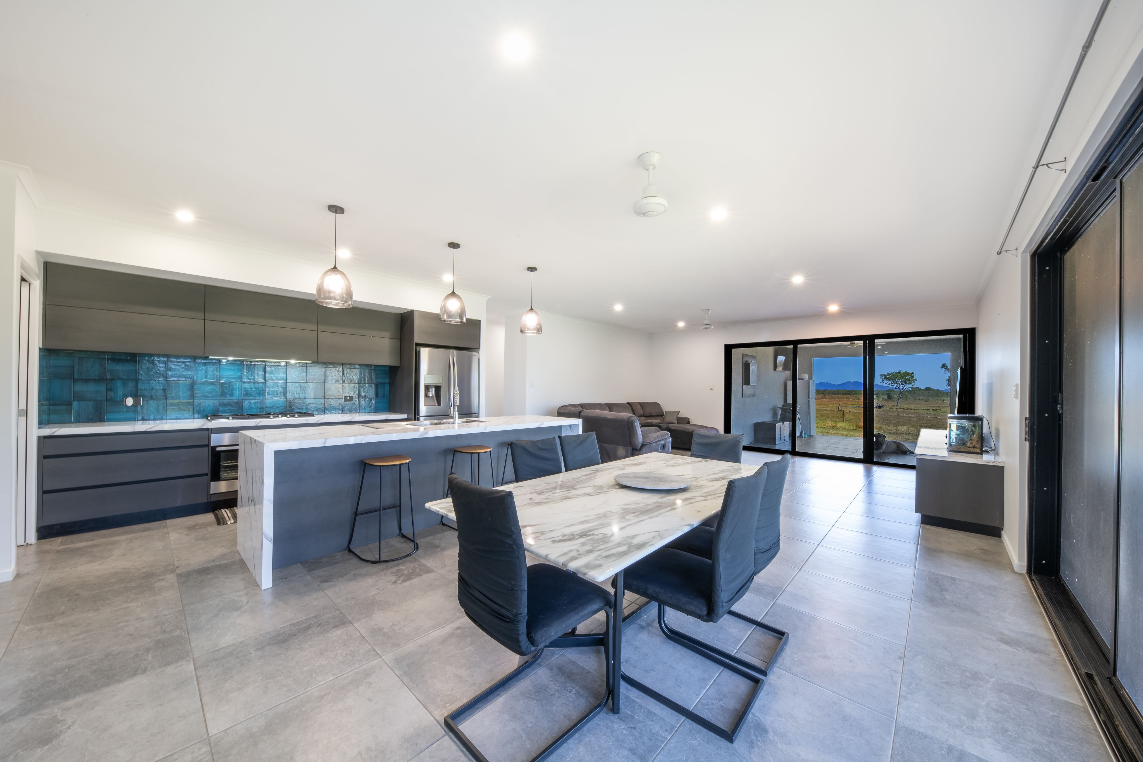 717 Dingo Beach Road — photo 5 of 28