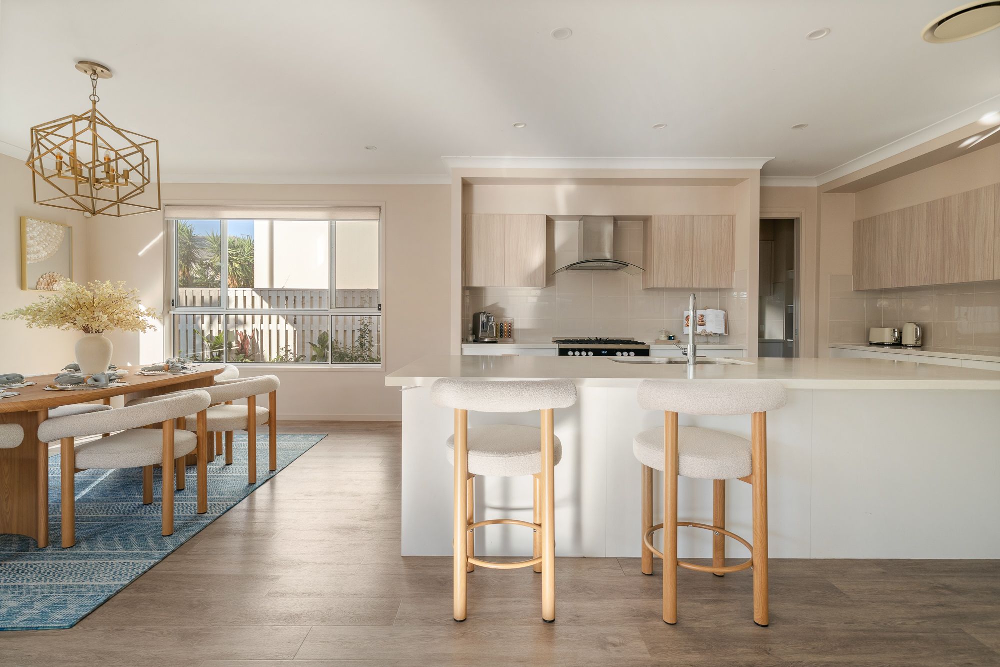 38 Zenith Street — photo 4 of 30
