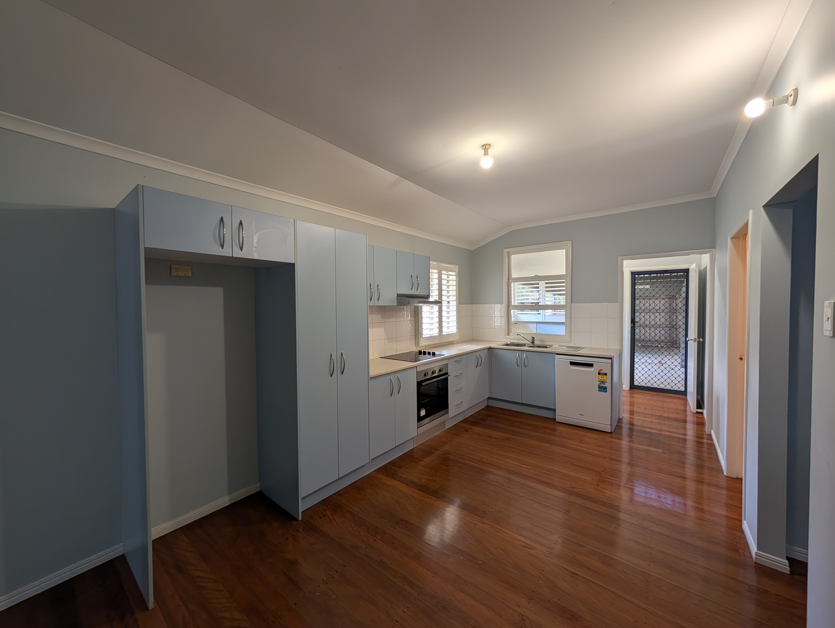 816 Steve Irwin Way, Glass House Mountains, QLD 4518