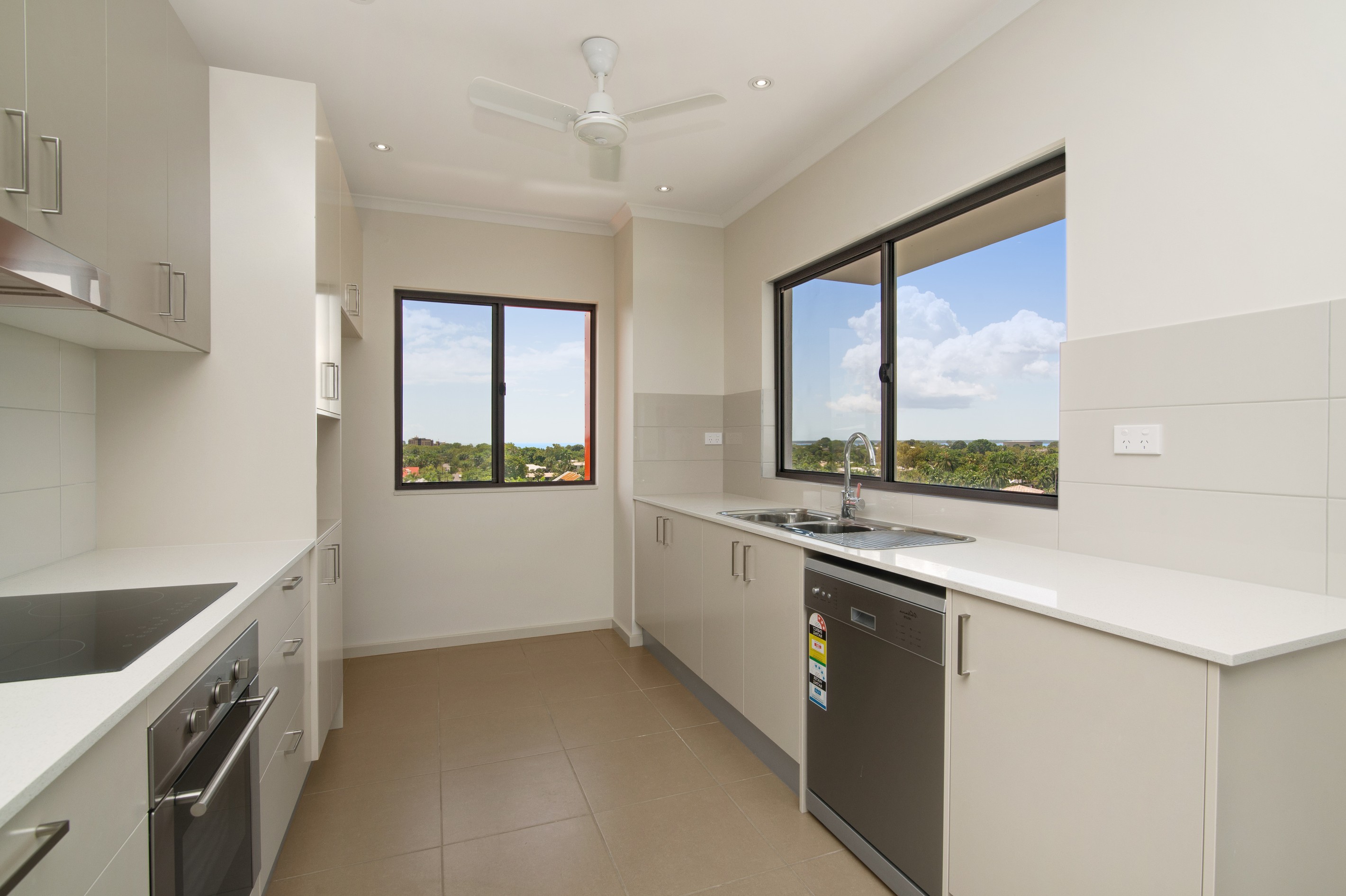 21/10 Doctors Gully Road, Larrakeyah, NT 0820