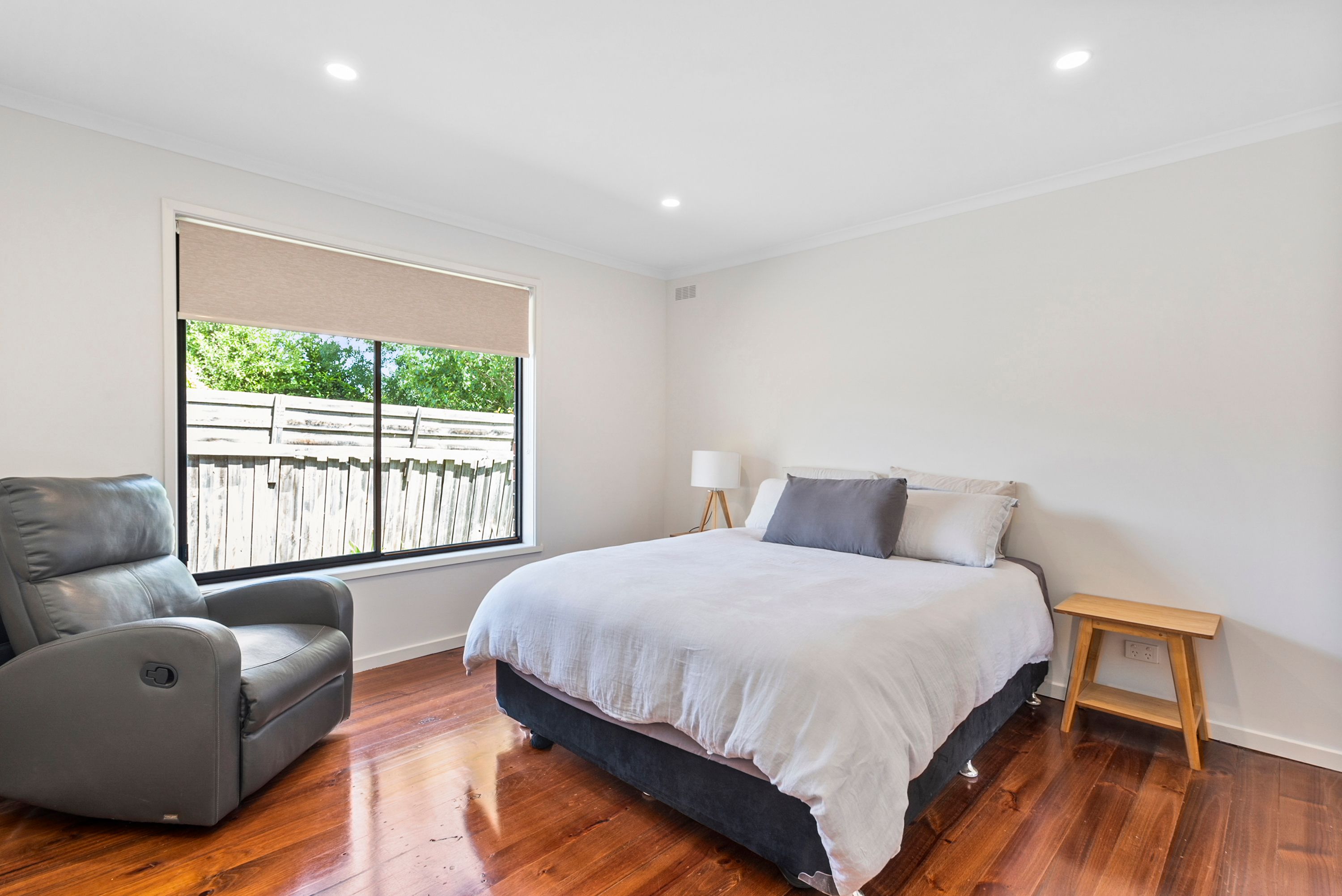8 Carcoola Court — photo 4 of 10