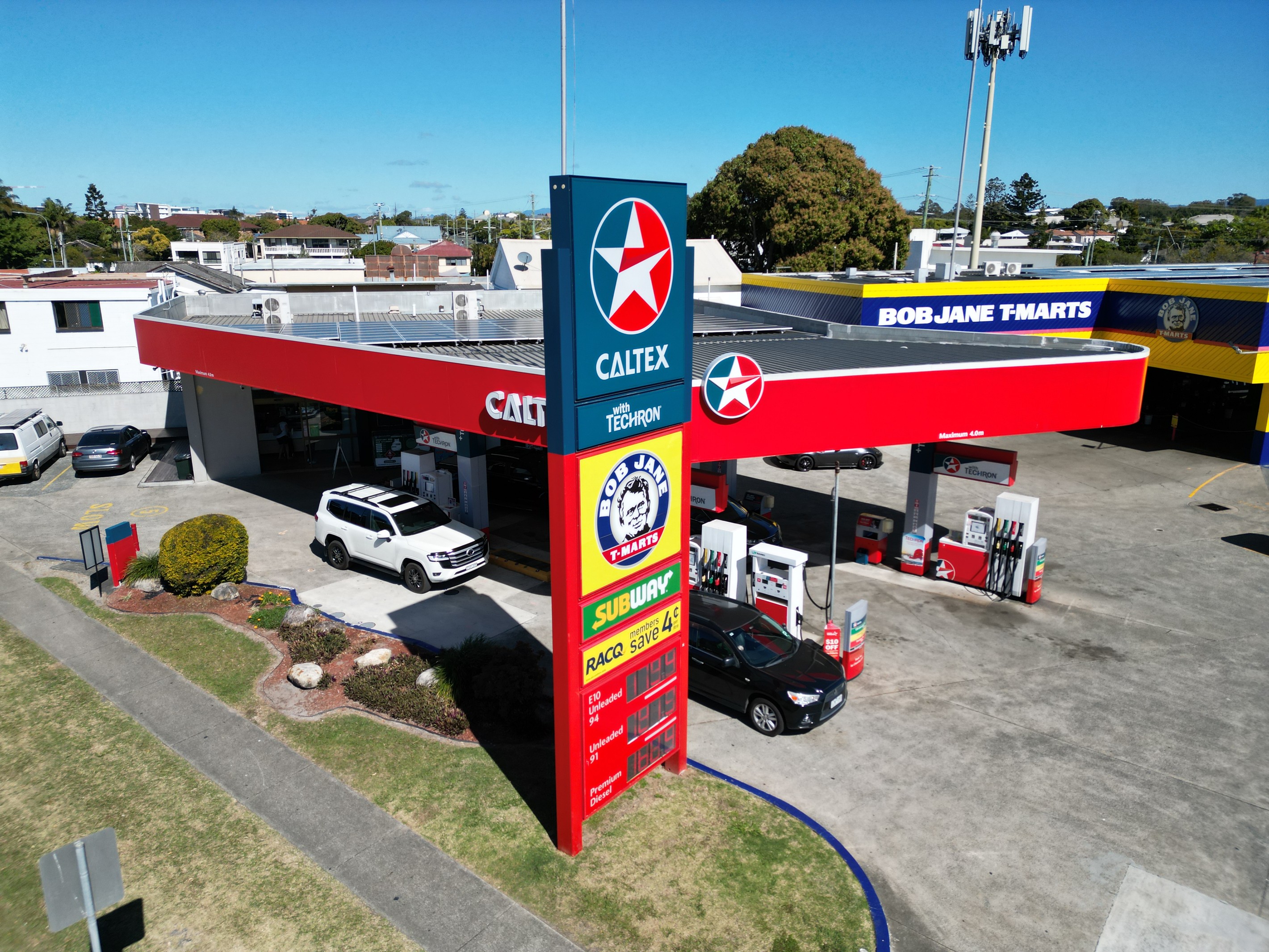 166 Marine Parade, Southport, QLD 4215