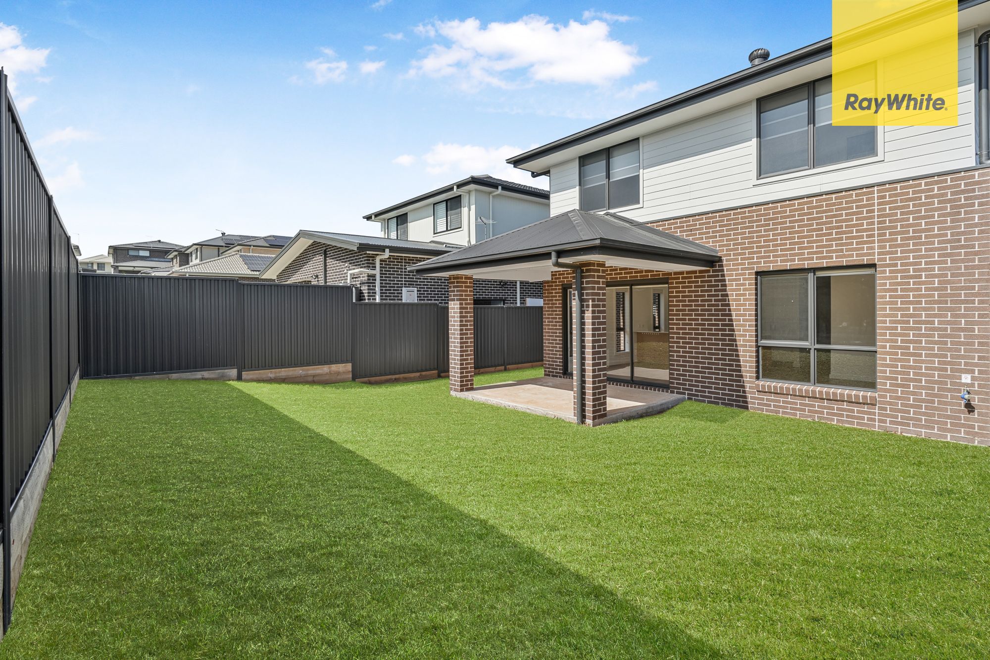 26 Kyogle Street — photo 7 of 9