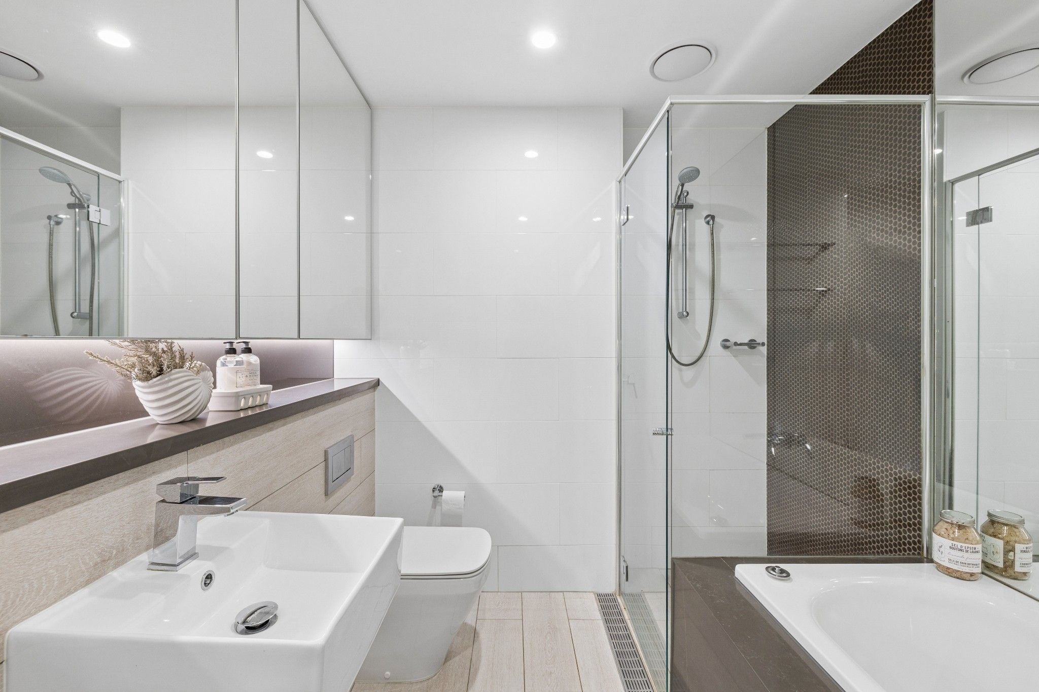 5/9 Victoria Street — photo 10 of 26