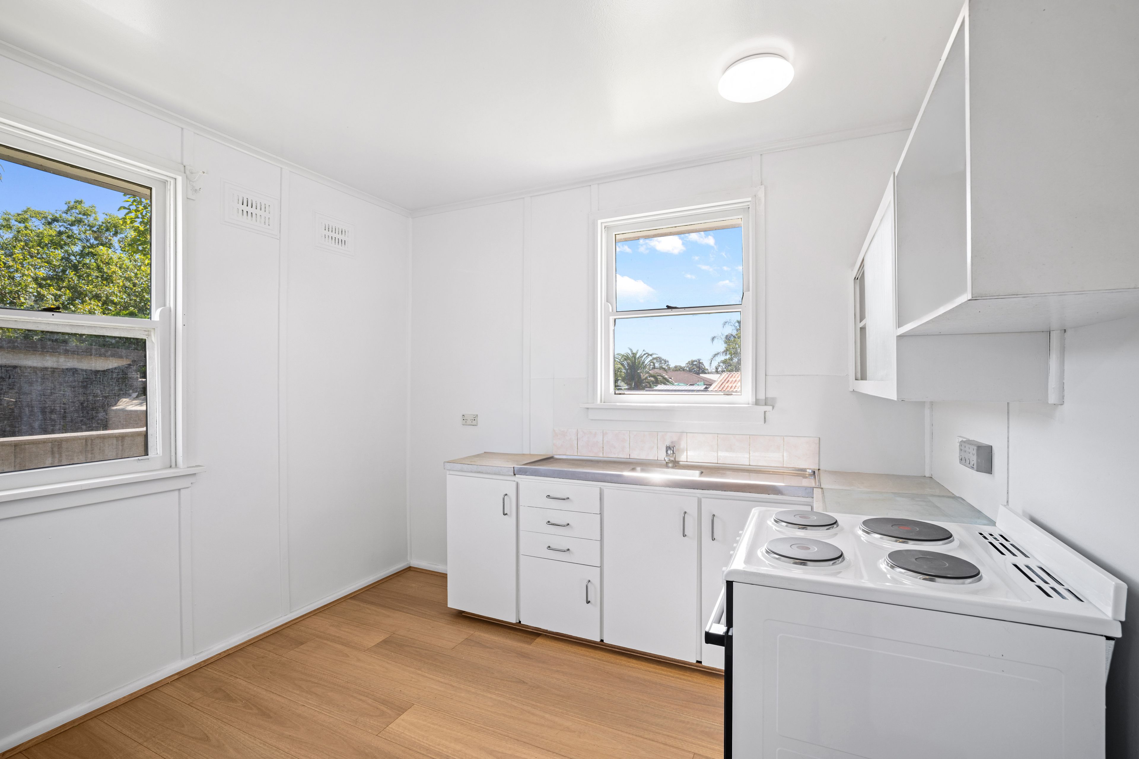 3 Milne Avenue, Kingswood, NSW 2747