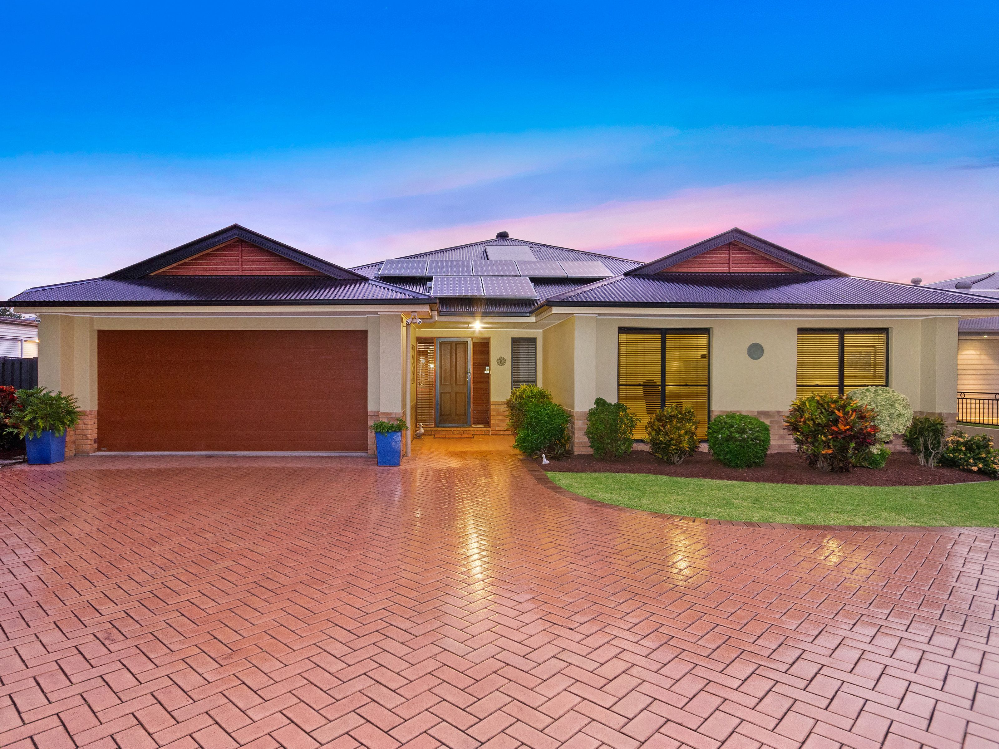 17 Fairbairn Court, Oxenford, QLD 4210