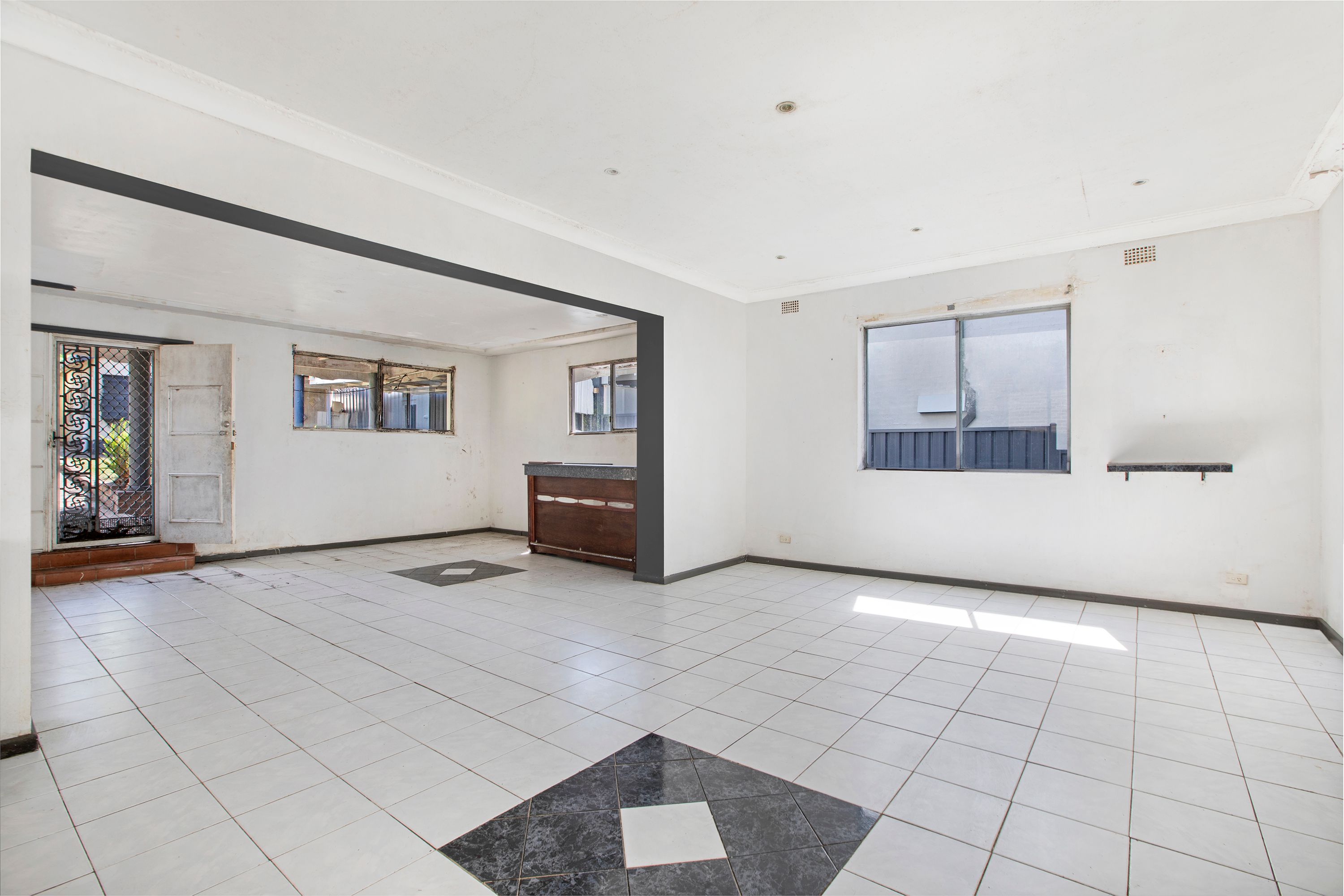 159 Thompson Street — photo 6 of 14
