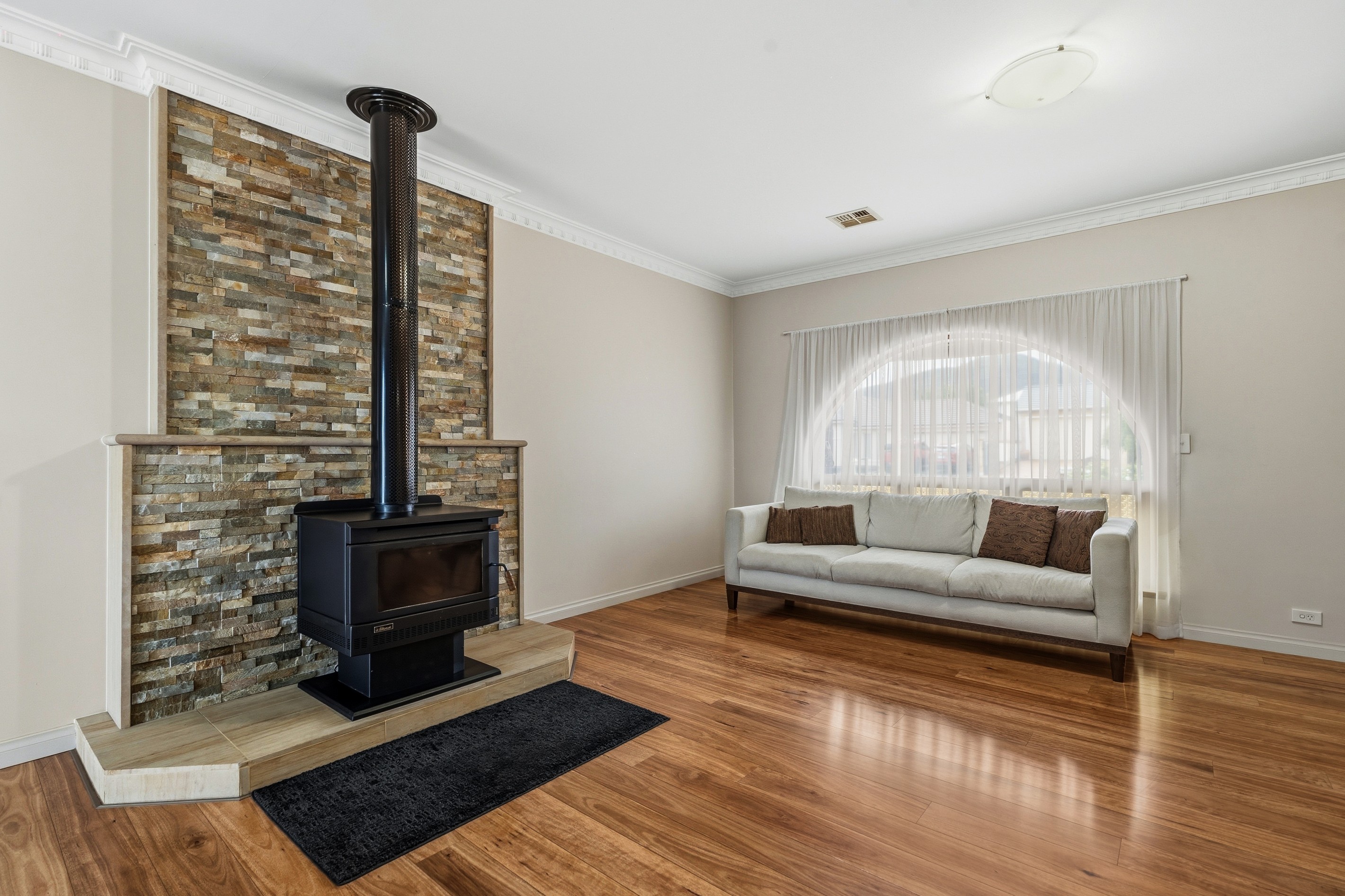 10 Quinn Avenue, Rostrevor, SA 5073