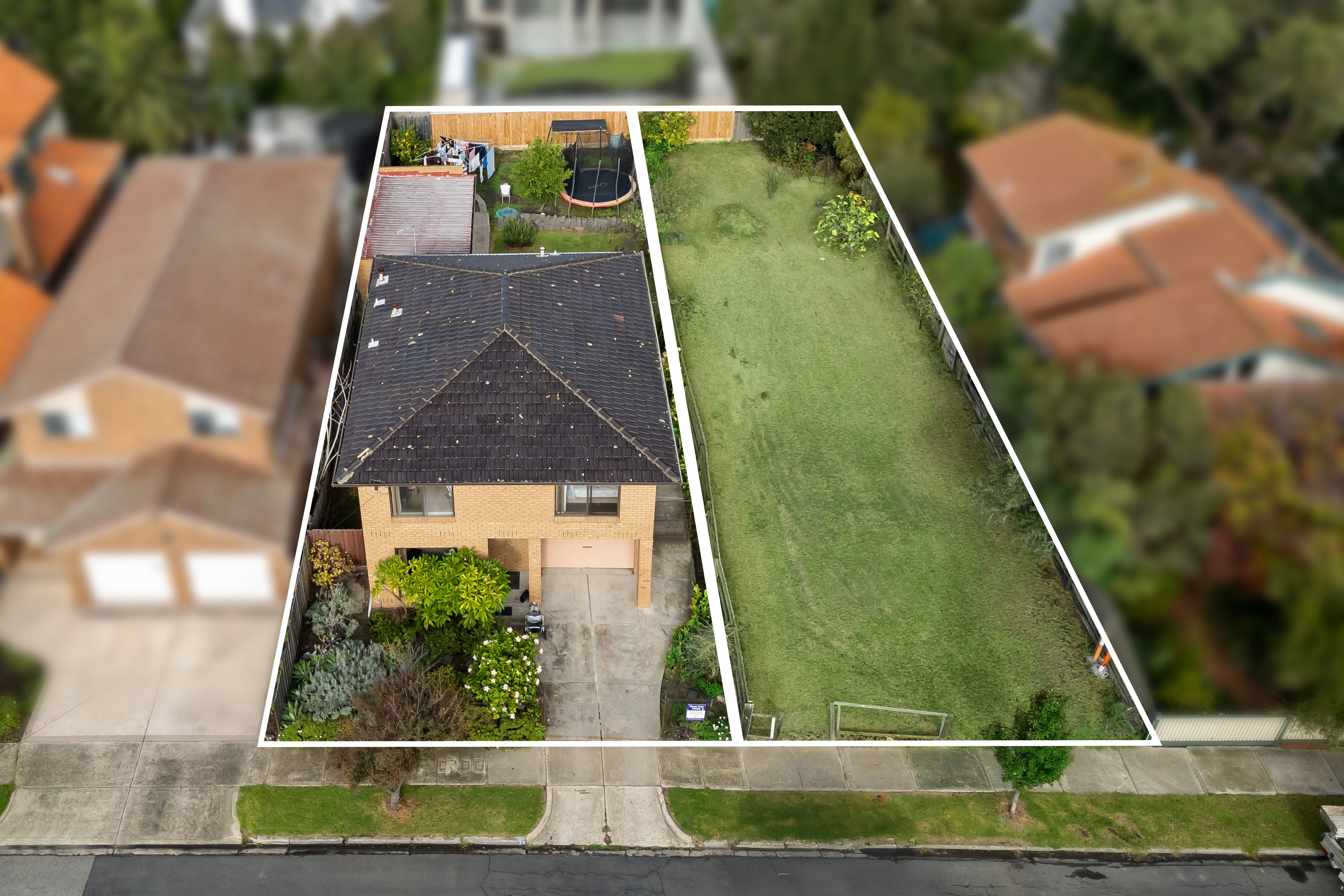 21-23 & 25 Illawarra Street — photo from Ray White Williamstown