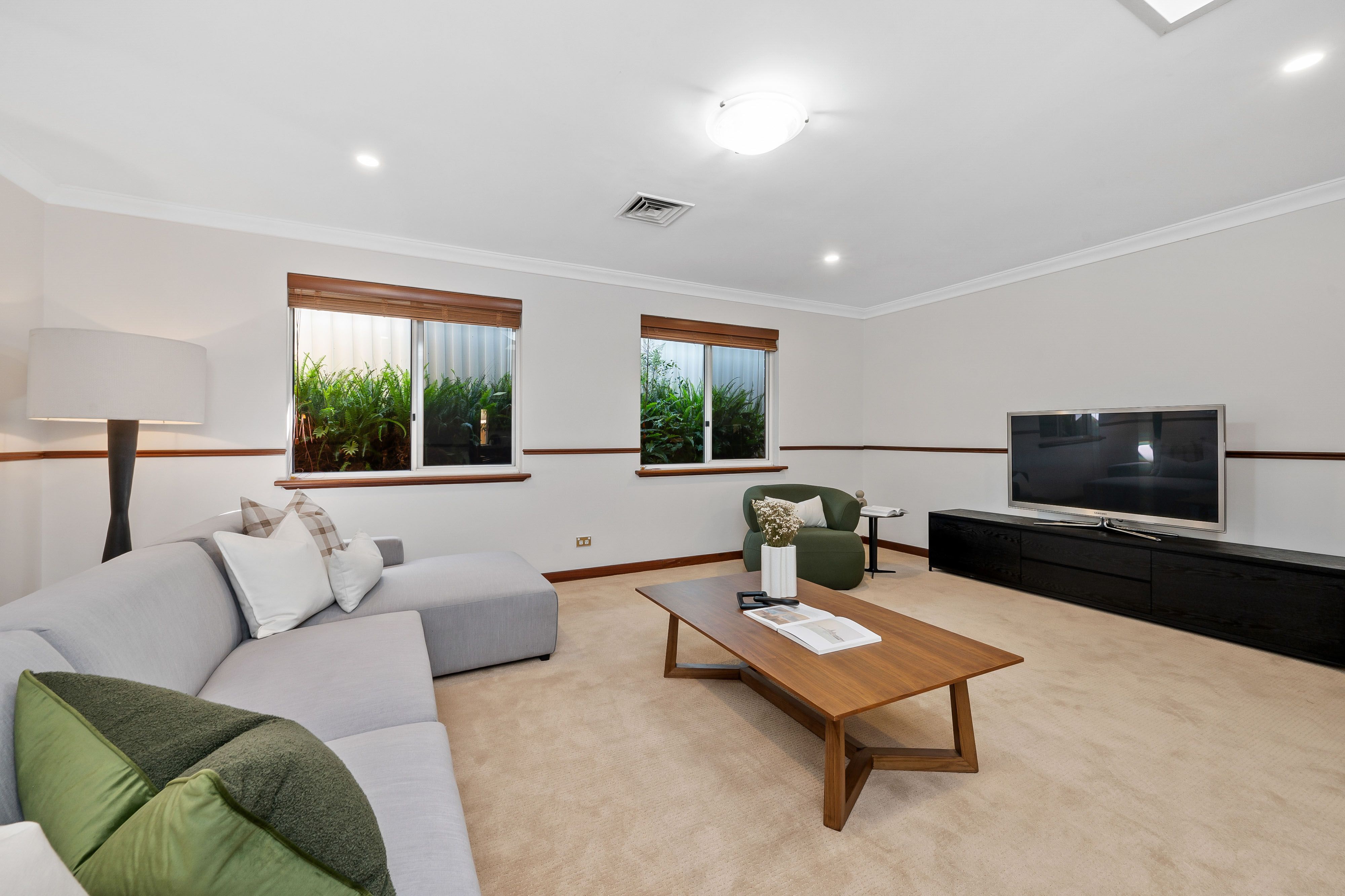 15 Barranjoey Way — photo 12 of 27