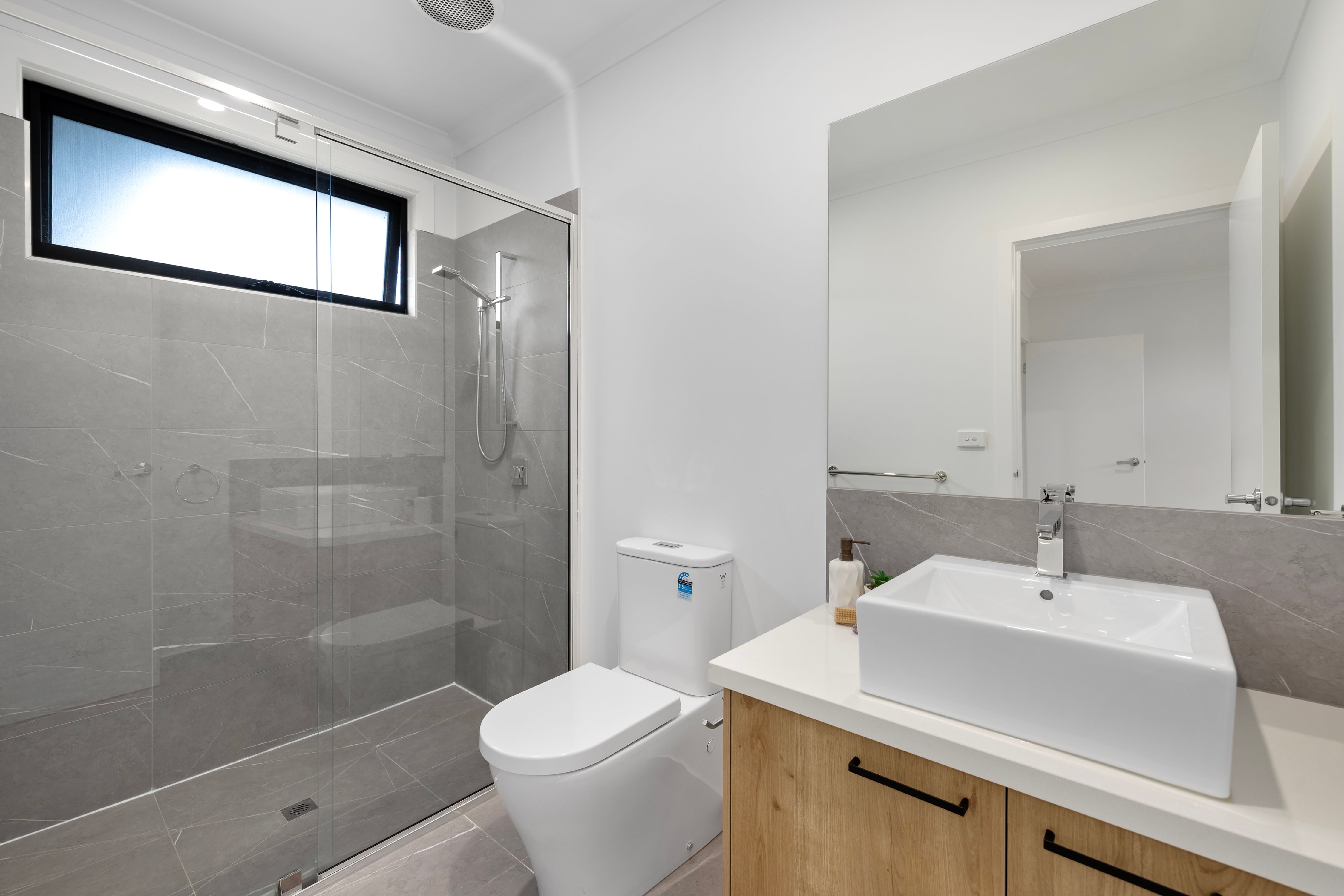 2/46 Vinter Avenue — photo 14 of 21