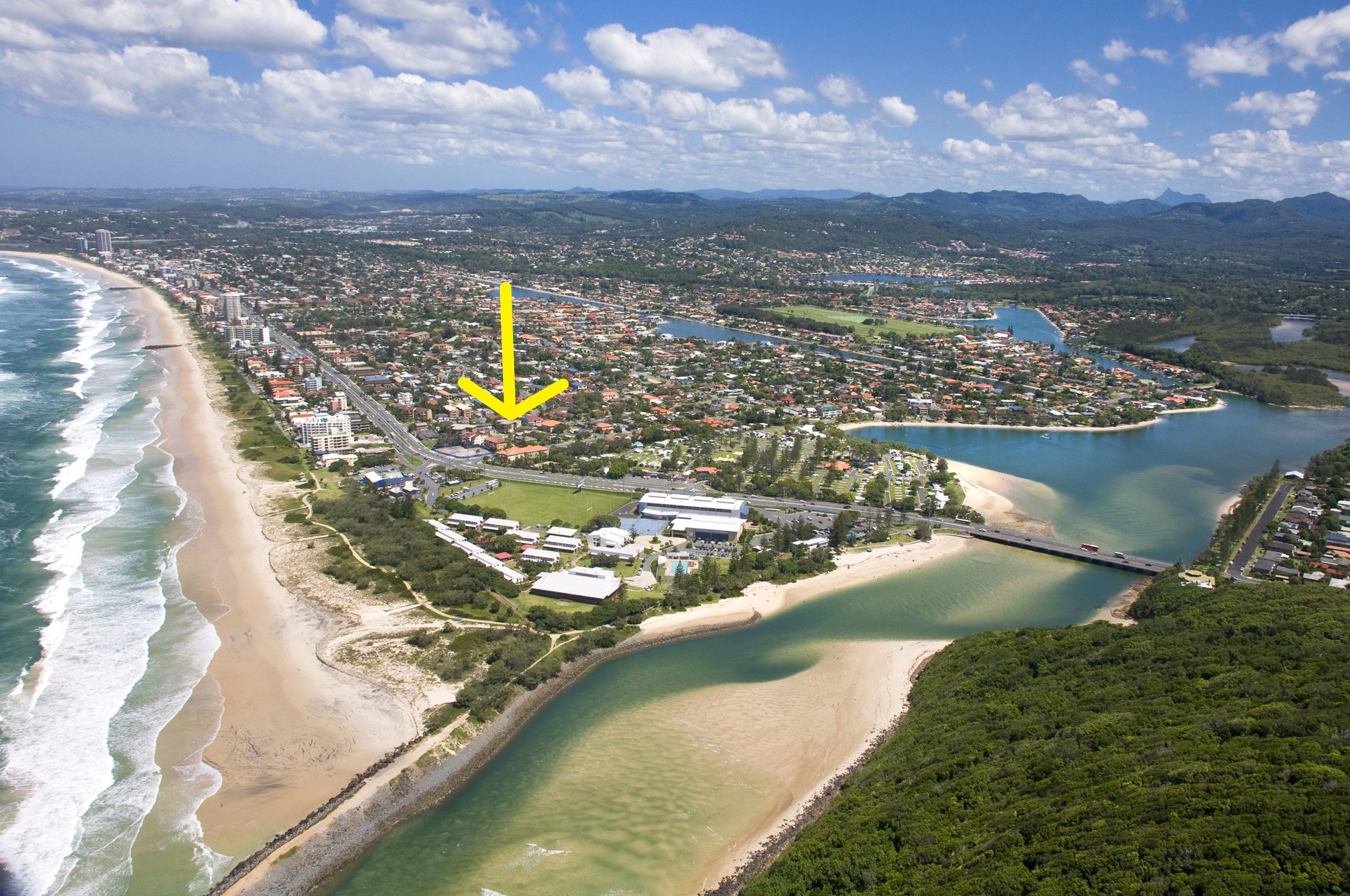 8 Nyrang Avenue, Palm Beach QLD 4221