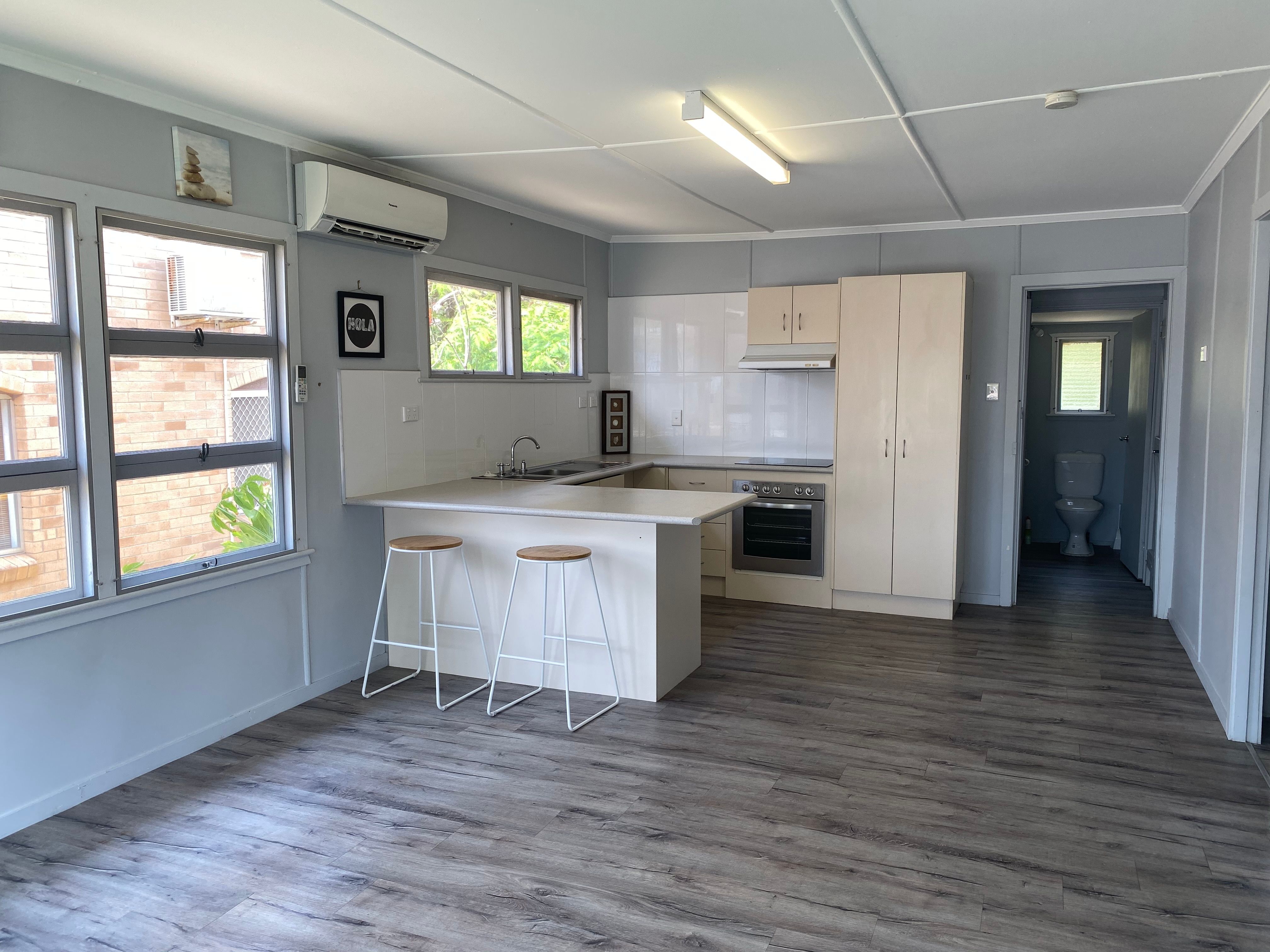 208 Scenic Highway TENANT APPROVED, LAMMERMOOR BEACH, QLD 4703