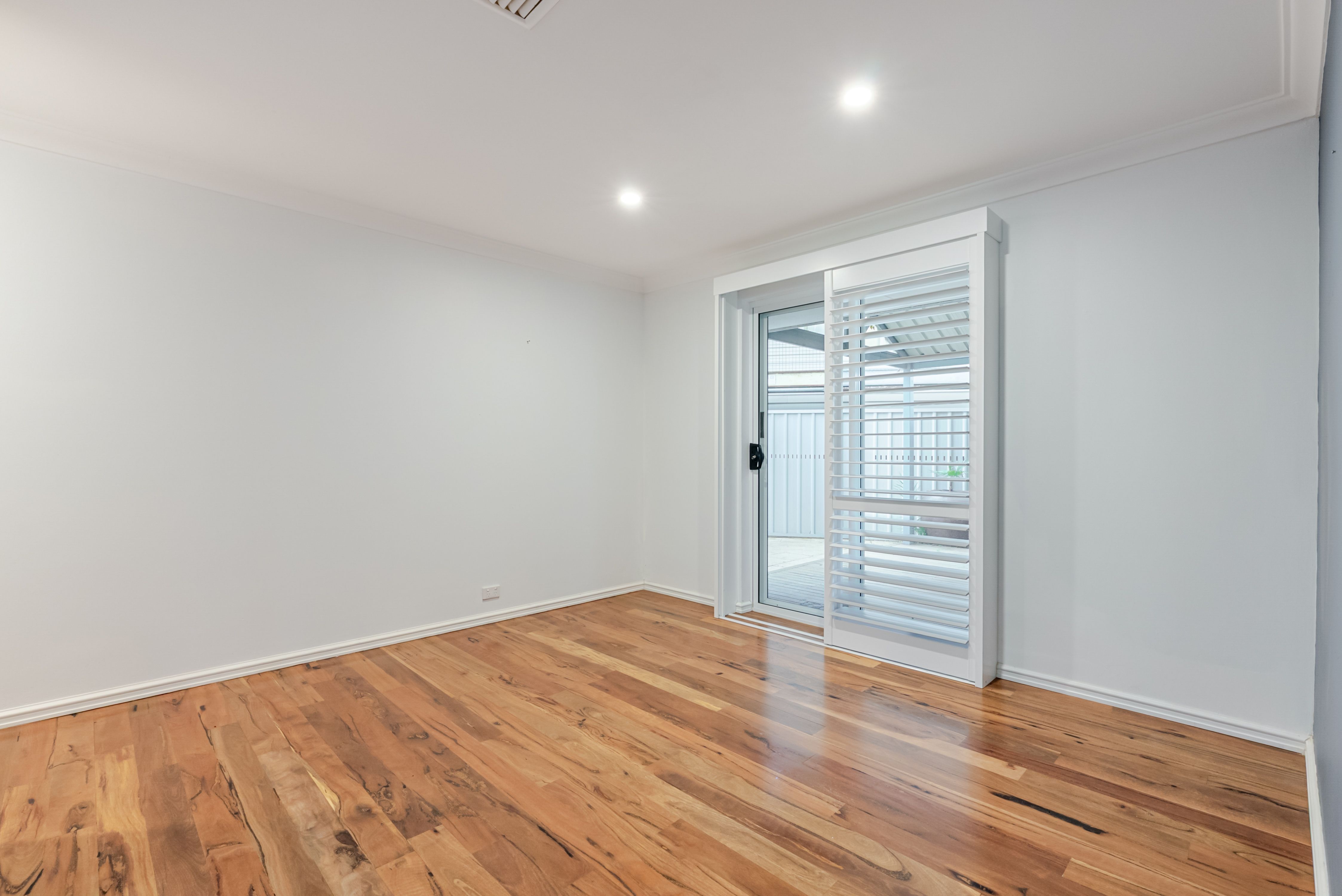 172 Penguin Road — photo 14 of 30