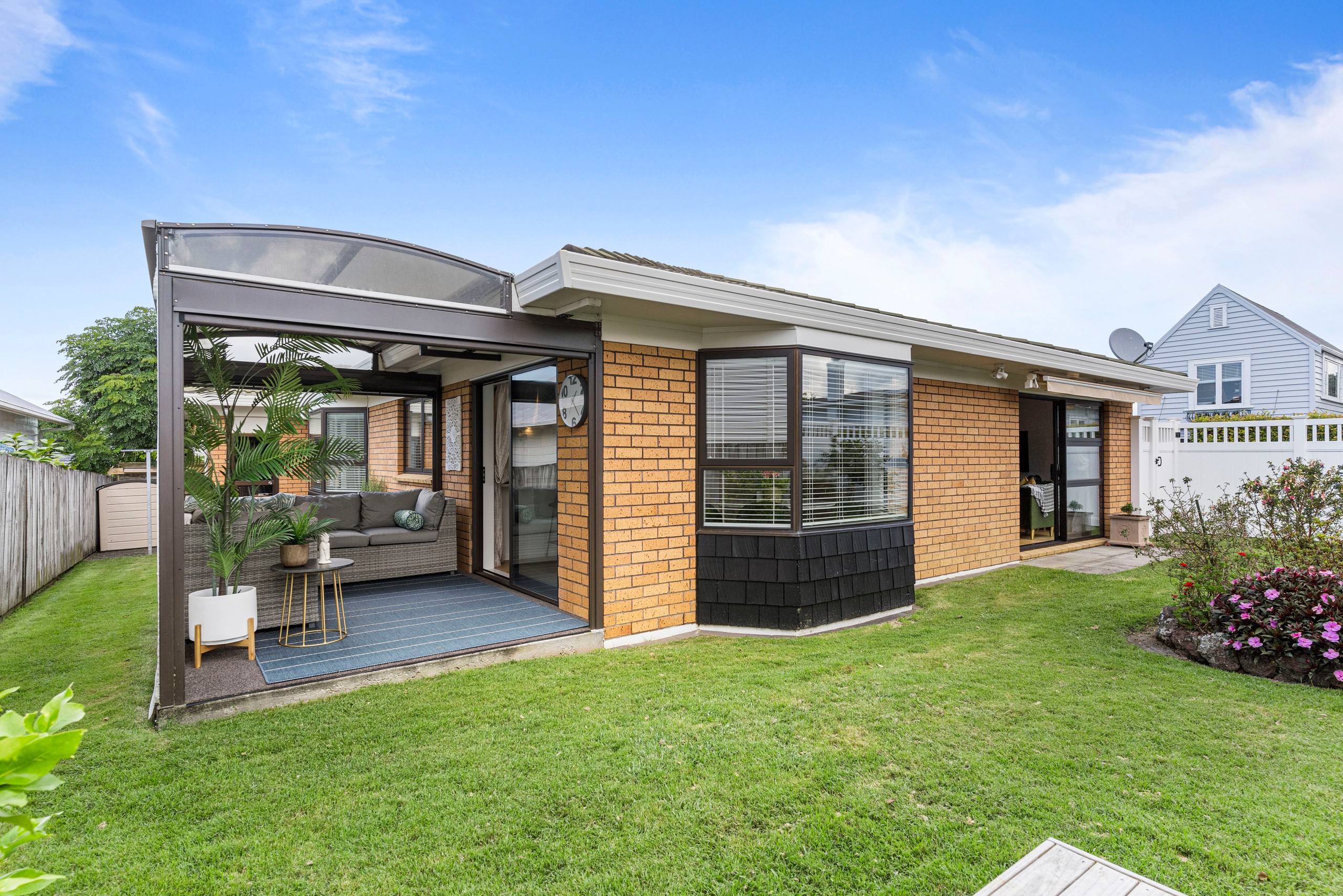 2/61 Amaru Road, One Tree Hill, Auckland City