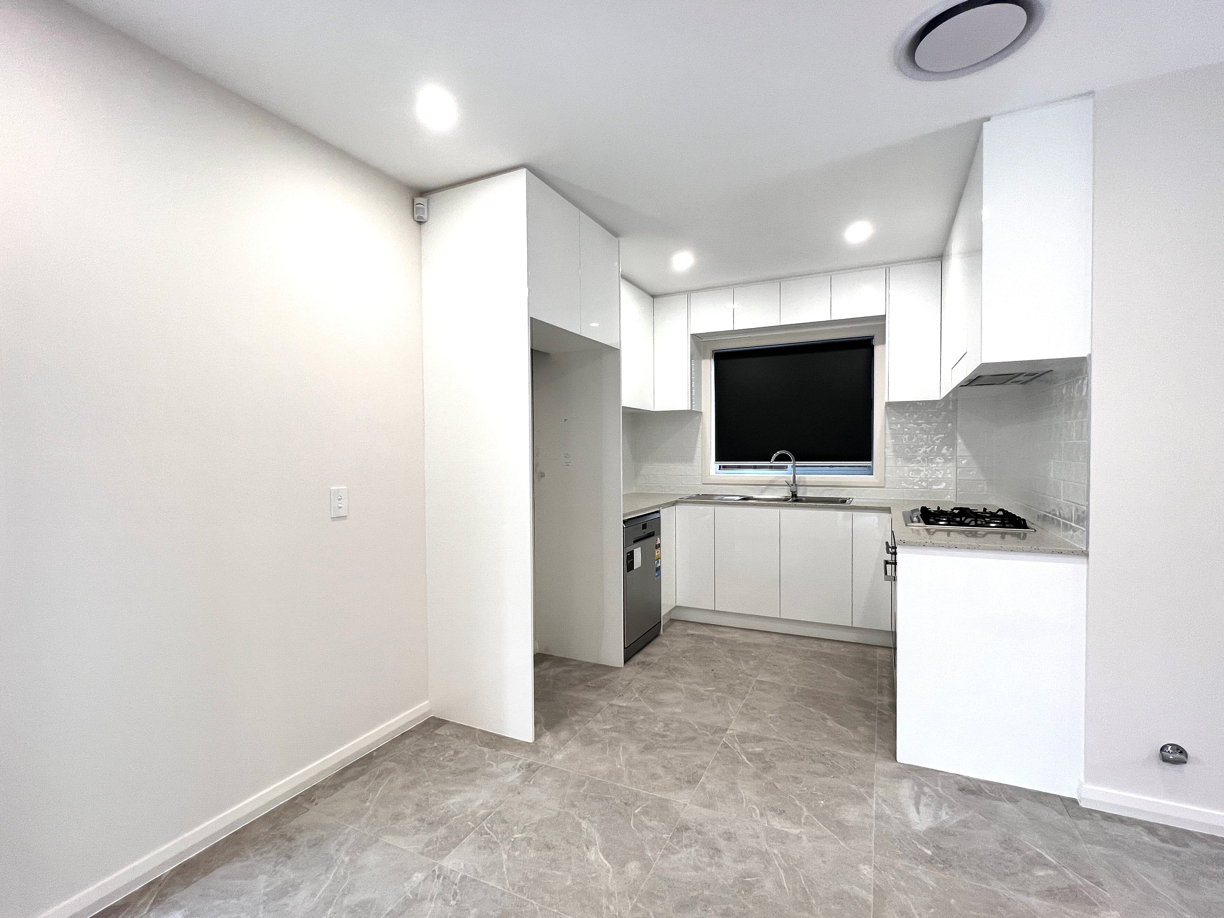 2/88 Brisbane Street, Oxley Park, NSW 2760