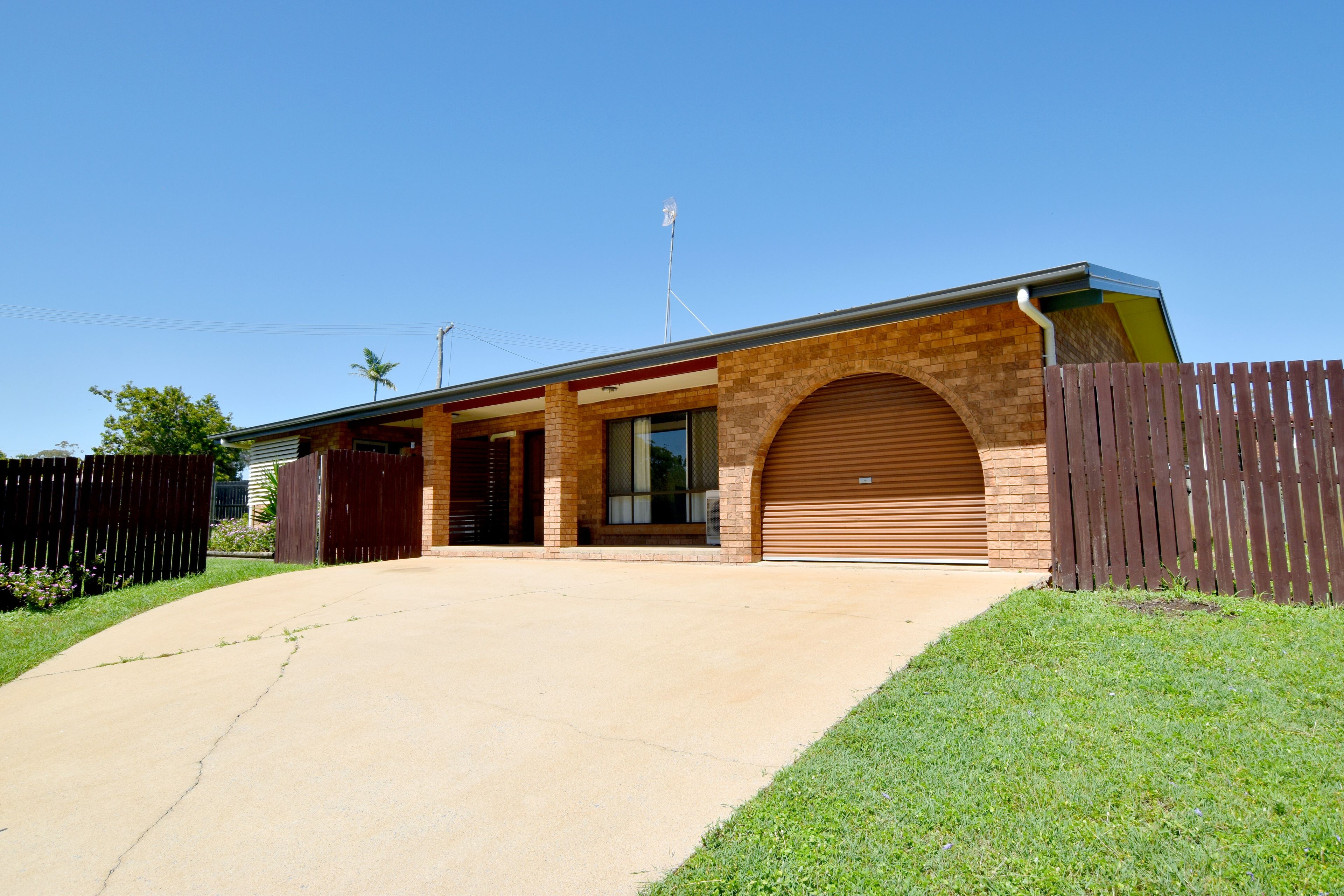 21 Camille Street, Clinton, QLD 4680