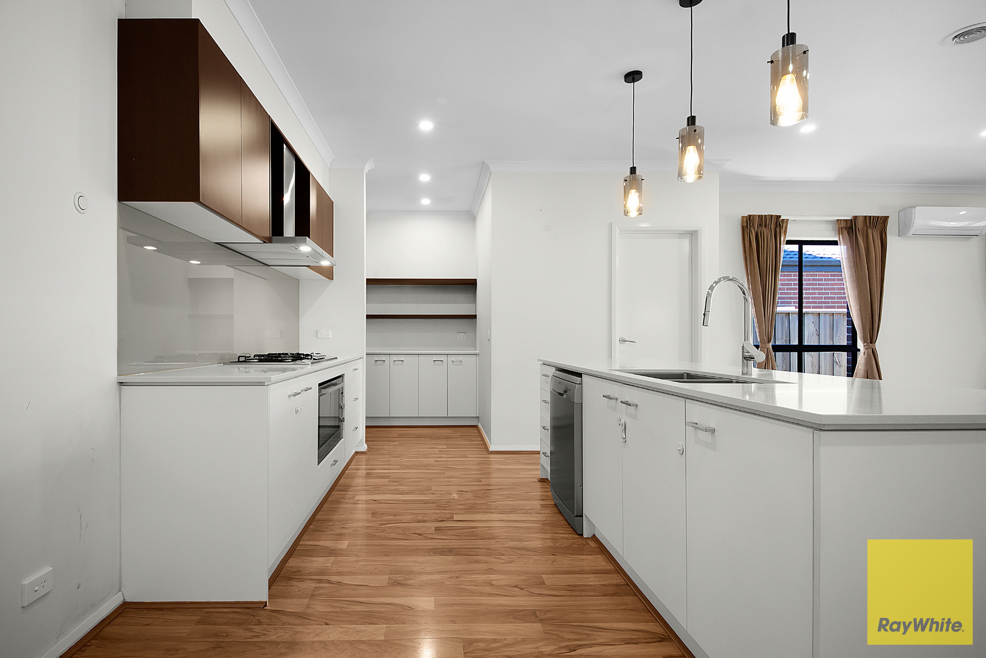 6 Kittyhawk Road — photo 7 of 19