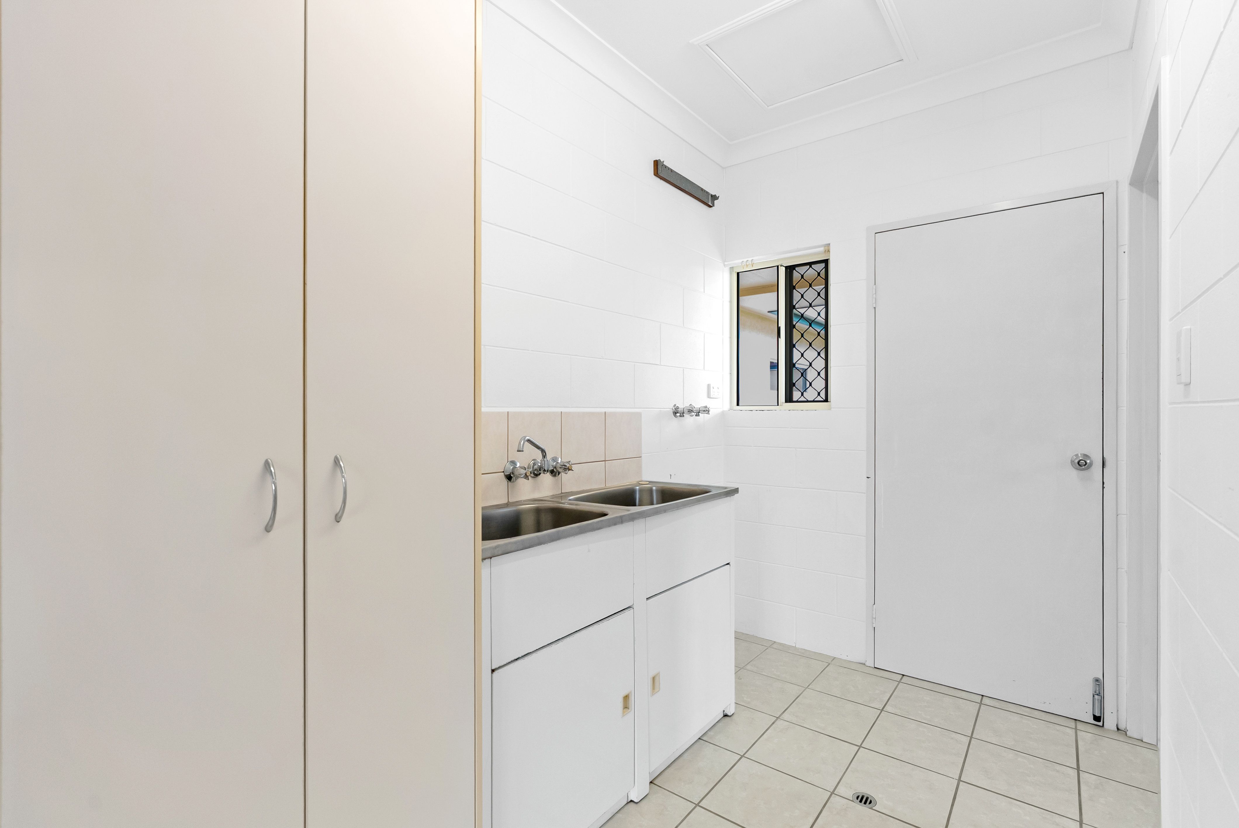 37 Shaft Street — photo 14 of 15