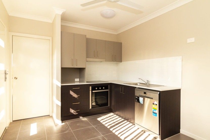 2/1 Willandra Road, Morayfield, QLD 4506