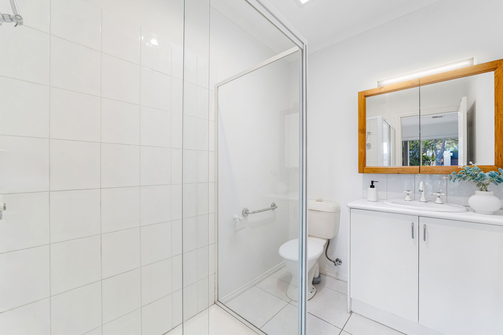 49A Margate Crescent — photo 11 of 14